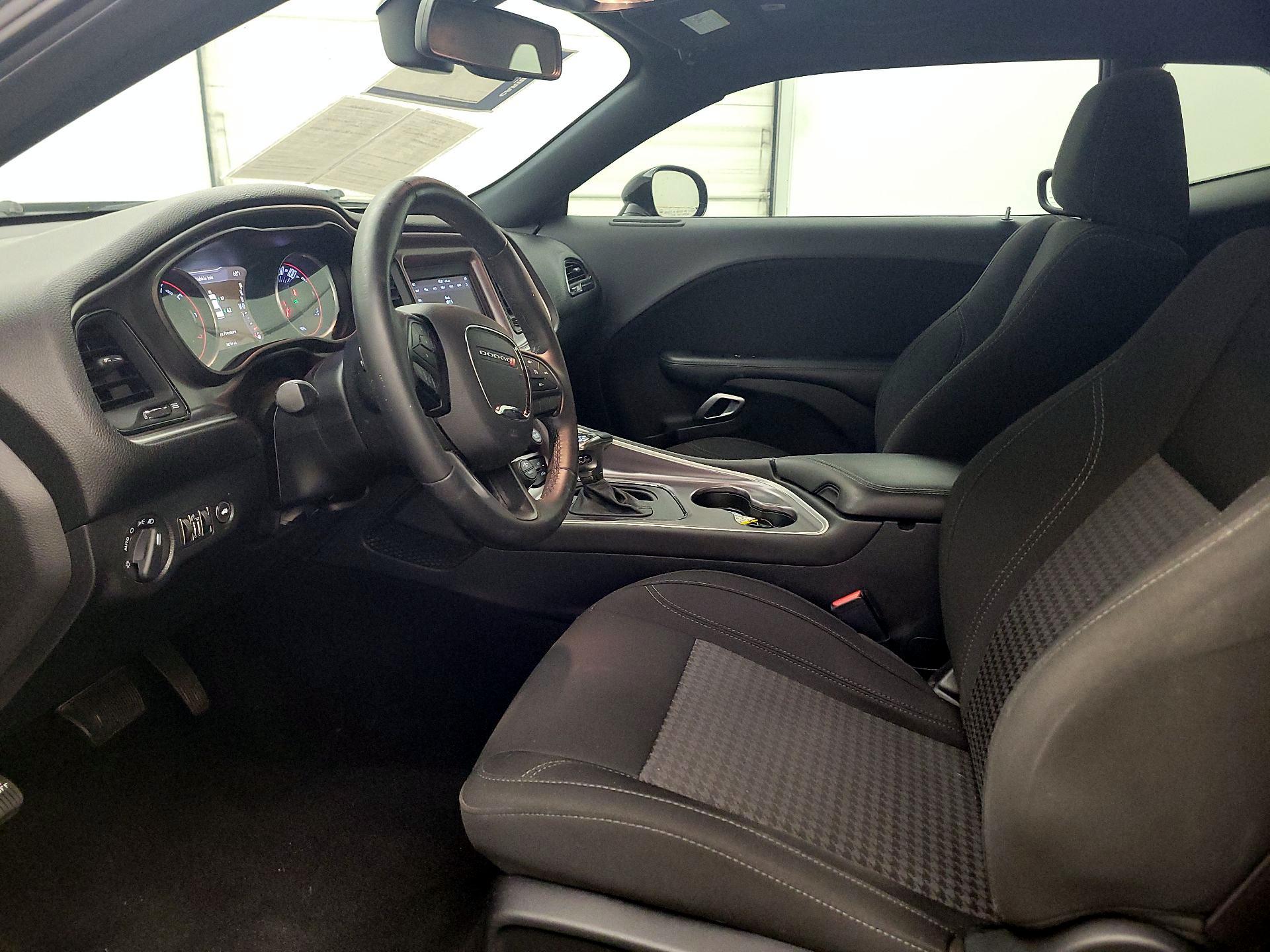 Thumbnail: 2019 Dodge Challenger - 11