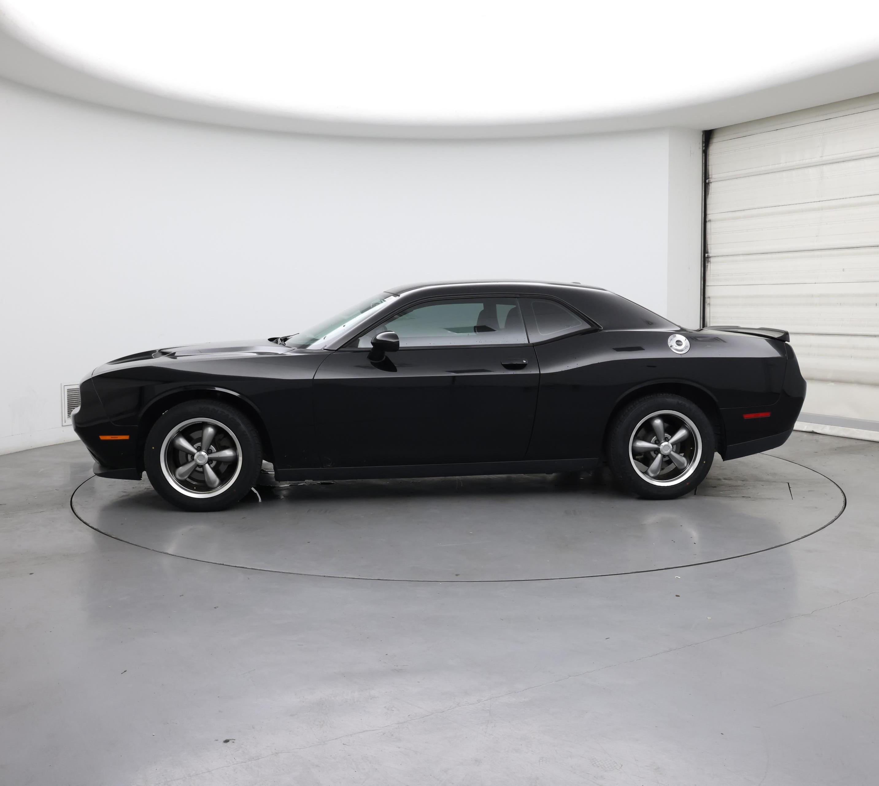 Thumbnail: 2019 Dodge Challenger - 3