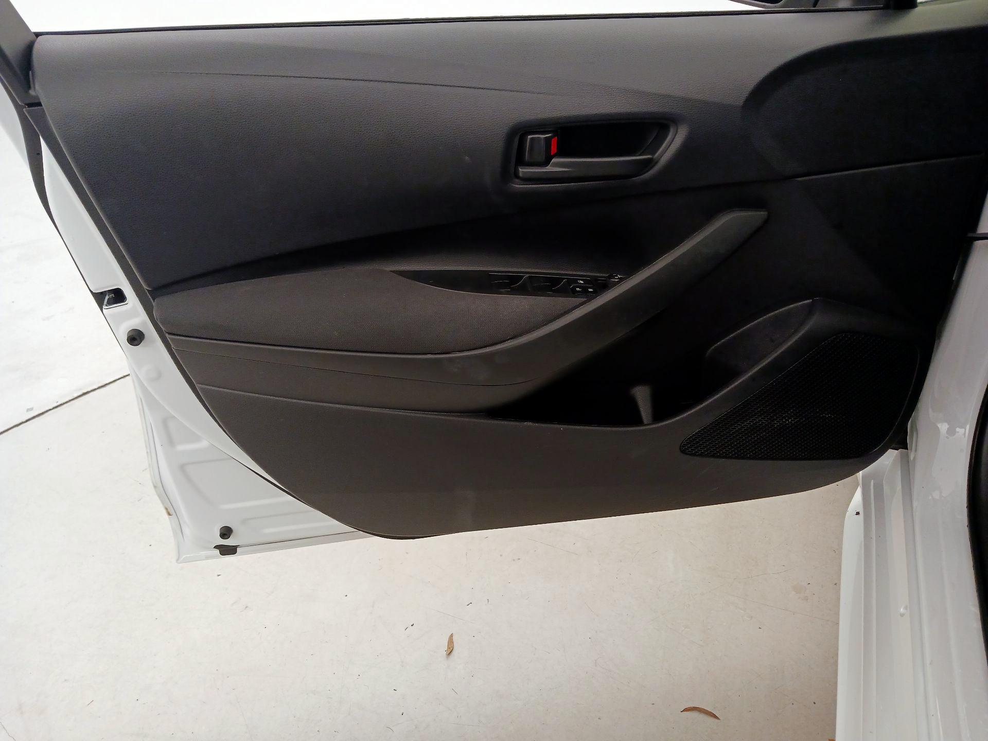 Thumbnail: 2023 Toyota Corolla - 12