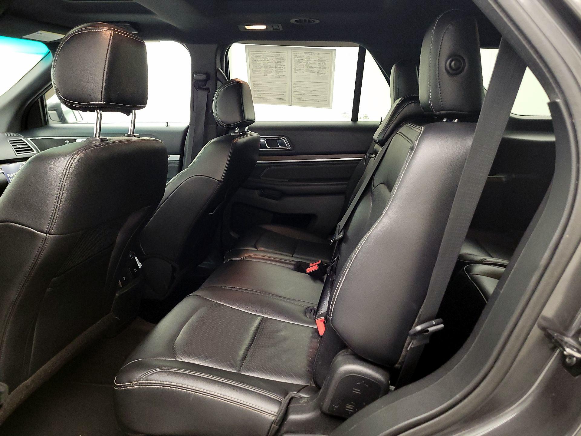 Thumbnail: 2016 Ford Explorer - 19