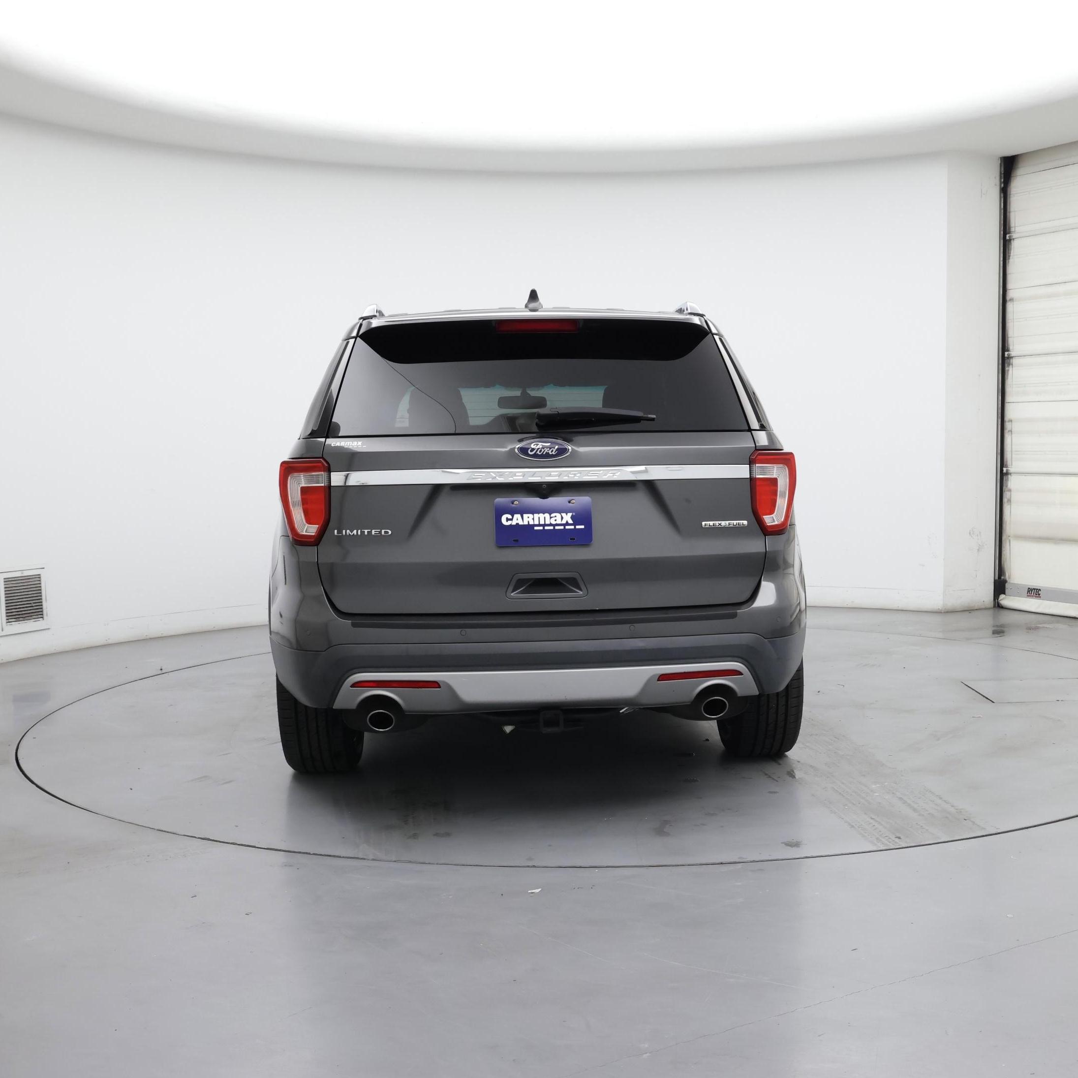 Thumbnail: 2016 Ford Explorer - 6