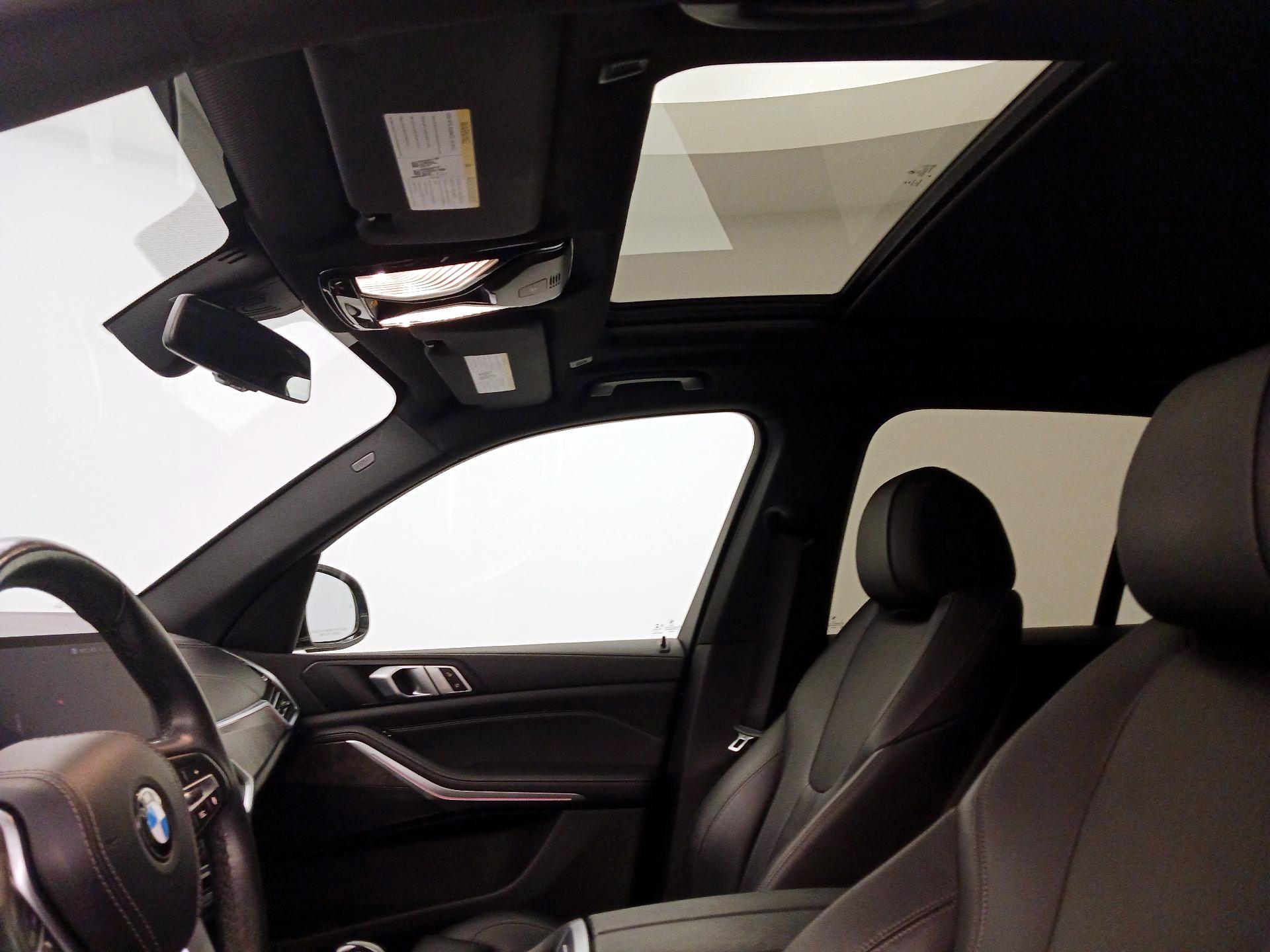 Thumbnail: 2020 BMW X5 - 20