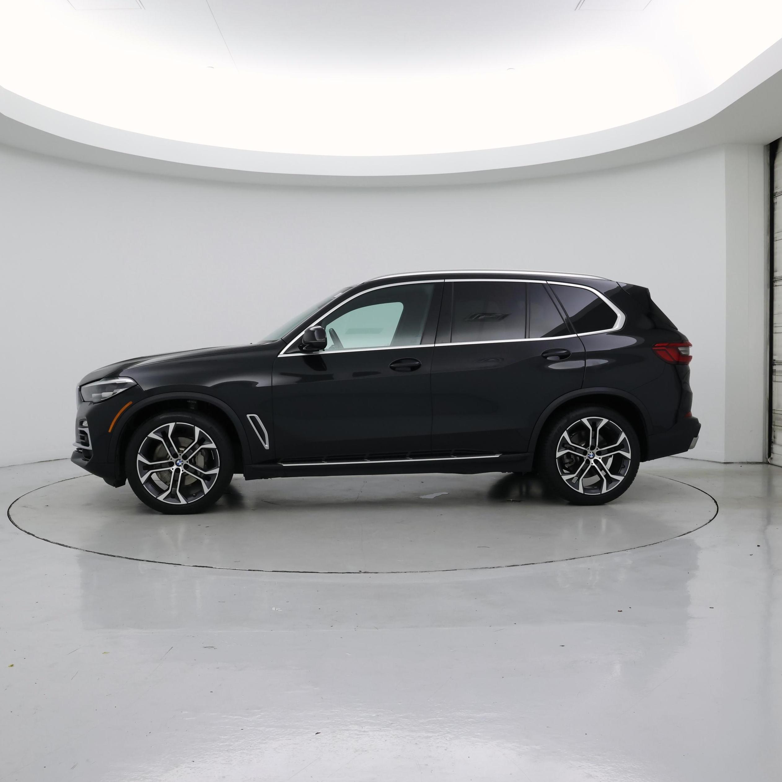 Thumbnail: 2020 BMW X5 - 3