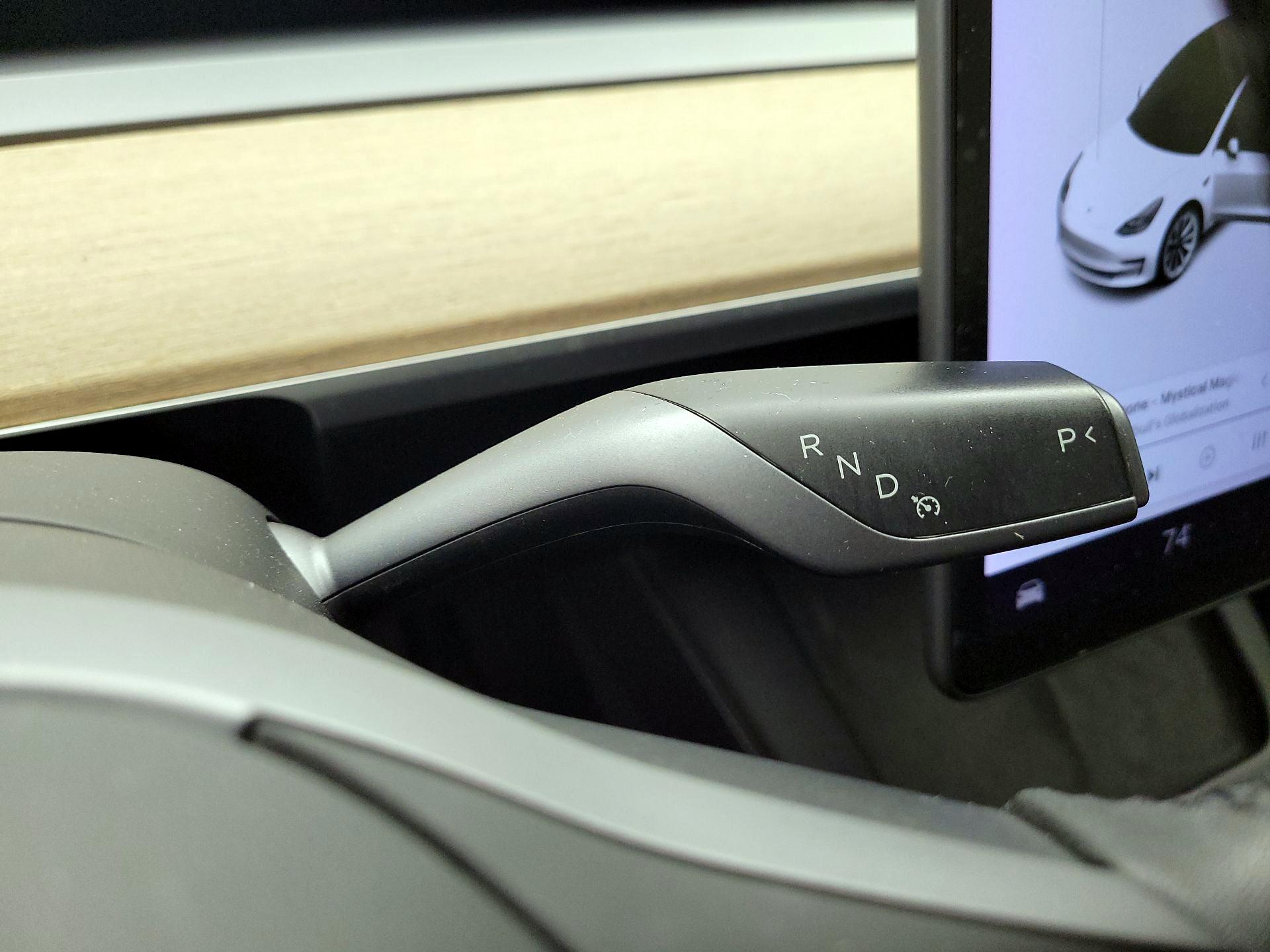 Thumbnail: 2021 Tesla Model 3 - 15