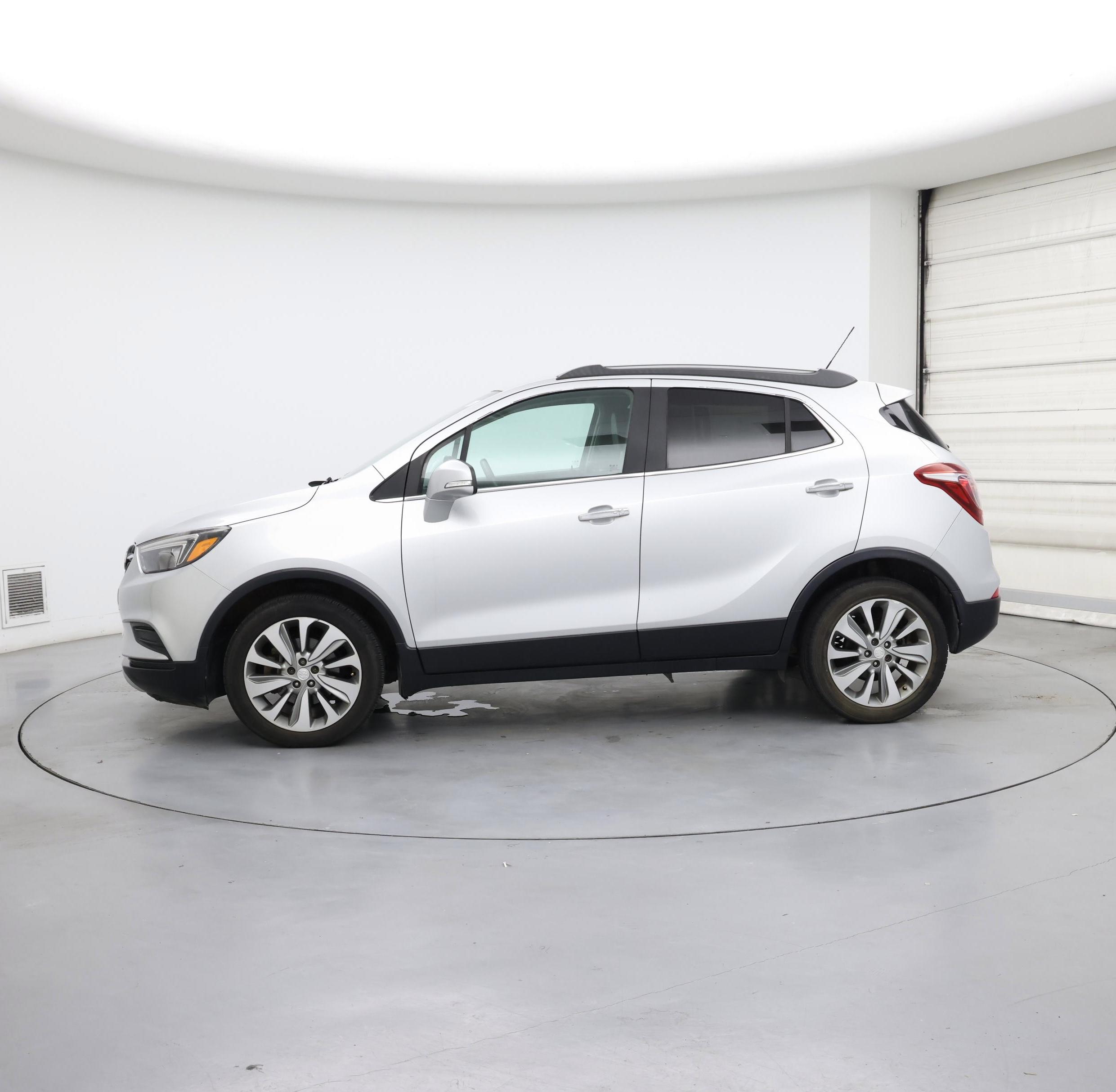 Thumbnail: 2017 Buick Encore - 3