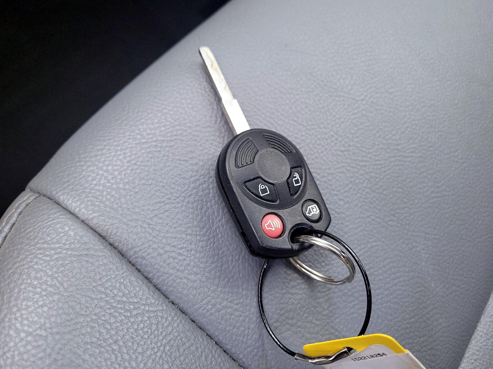 Thumbnail: 2018 Ford Transit Series - 19