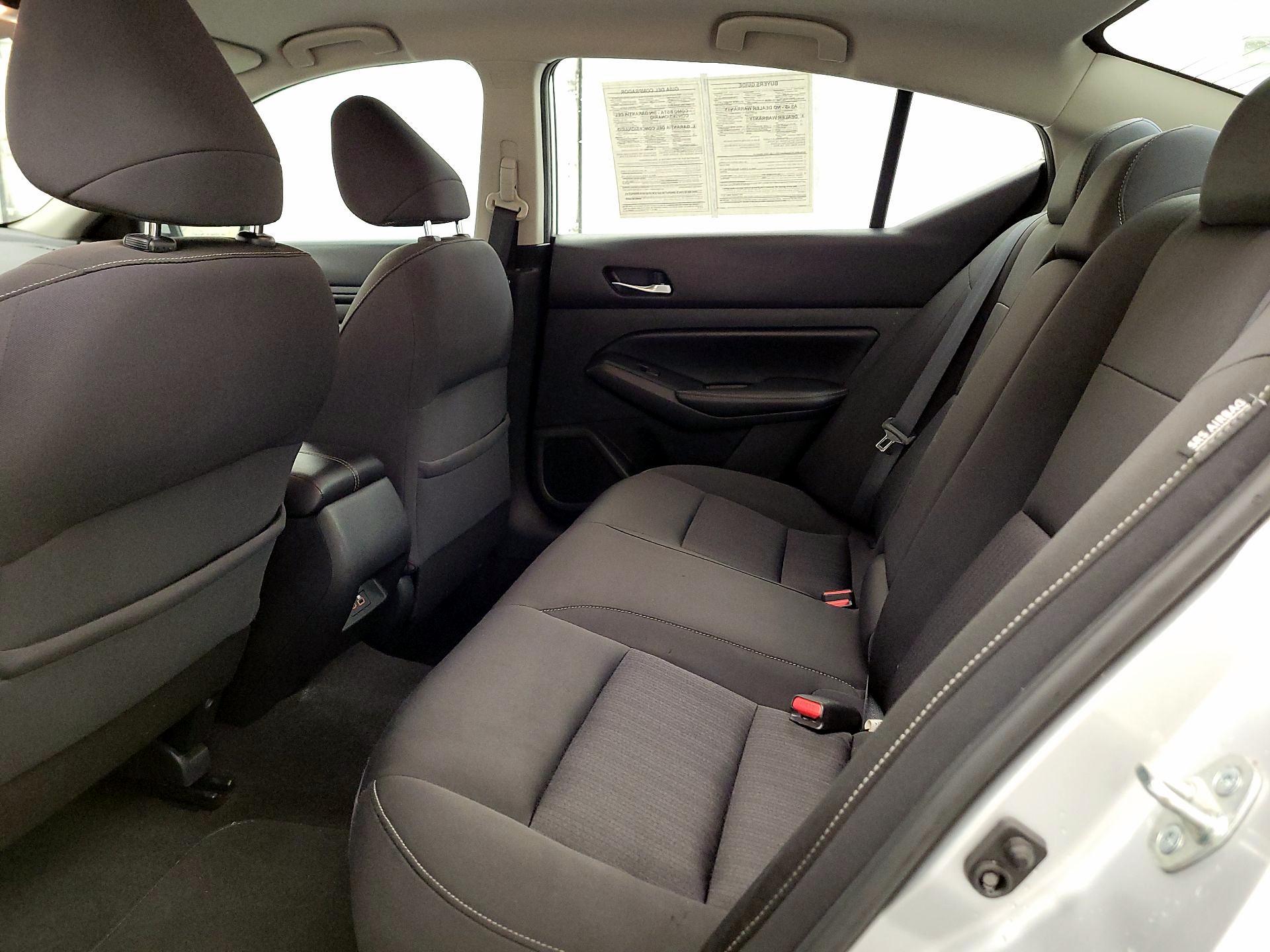 Thumbnail: 2020 Nissan Altima - 19