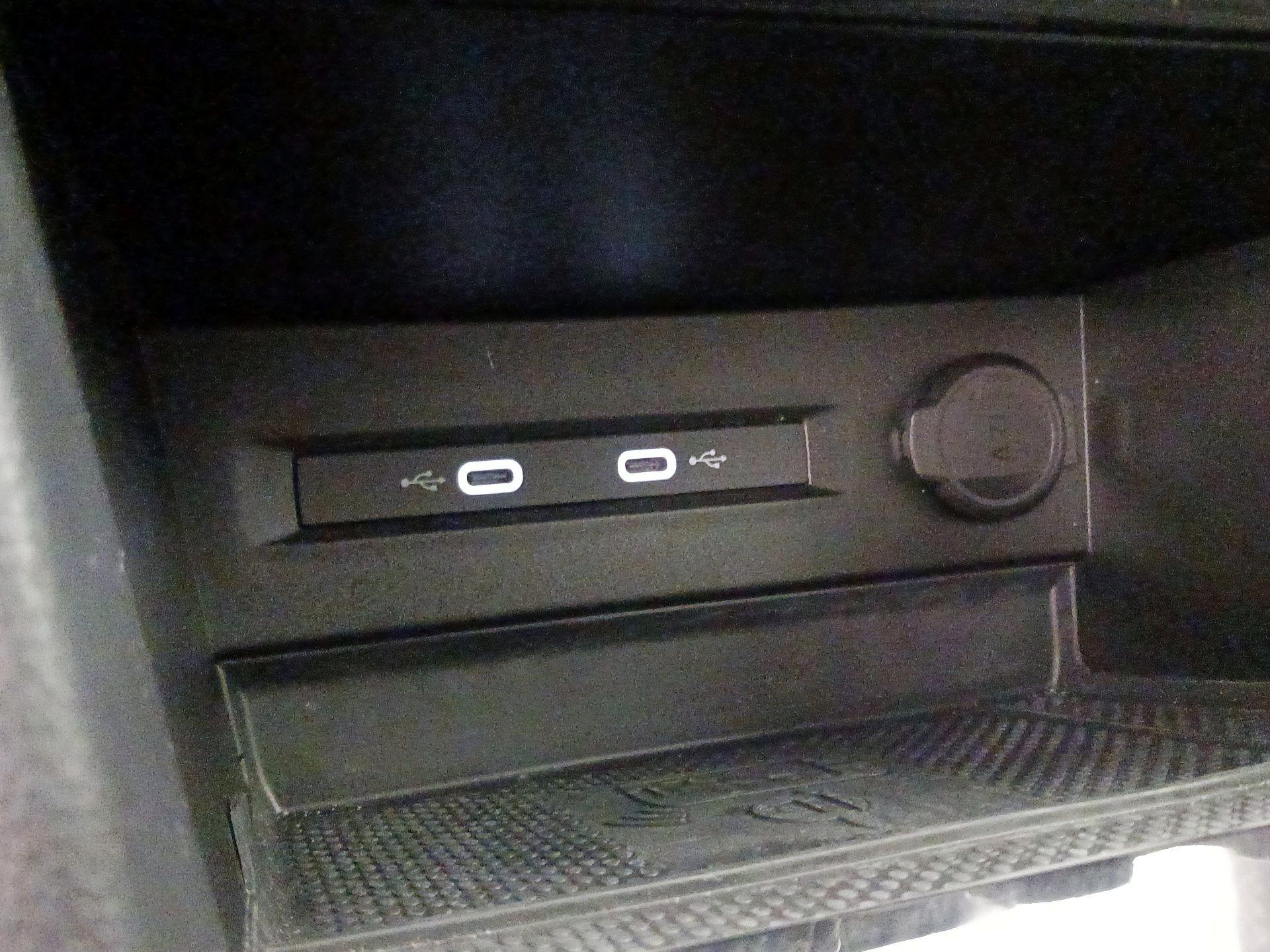 Thumbnail: 2023 Volkswagen Taos - 18