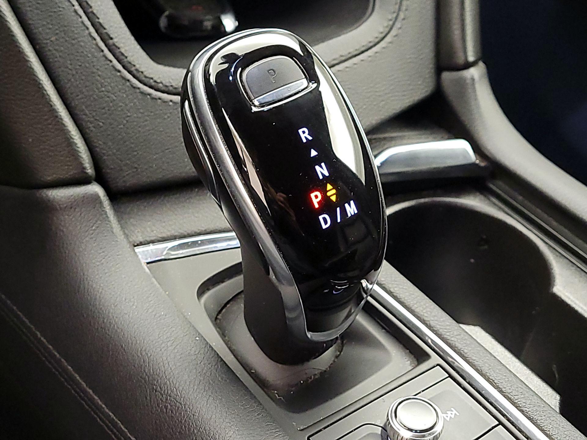 Thumbnail: 2021 Cadillac XT6 - 17