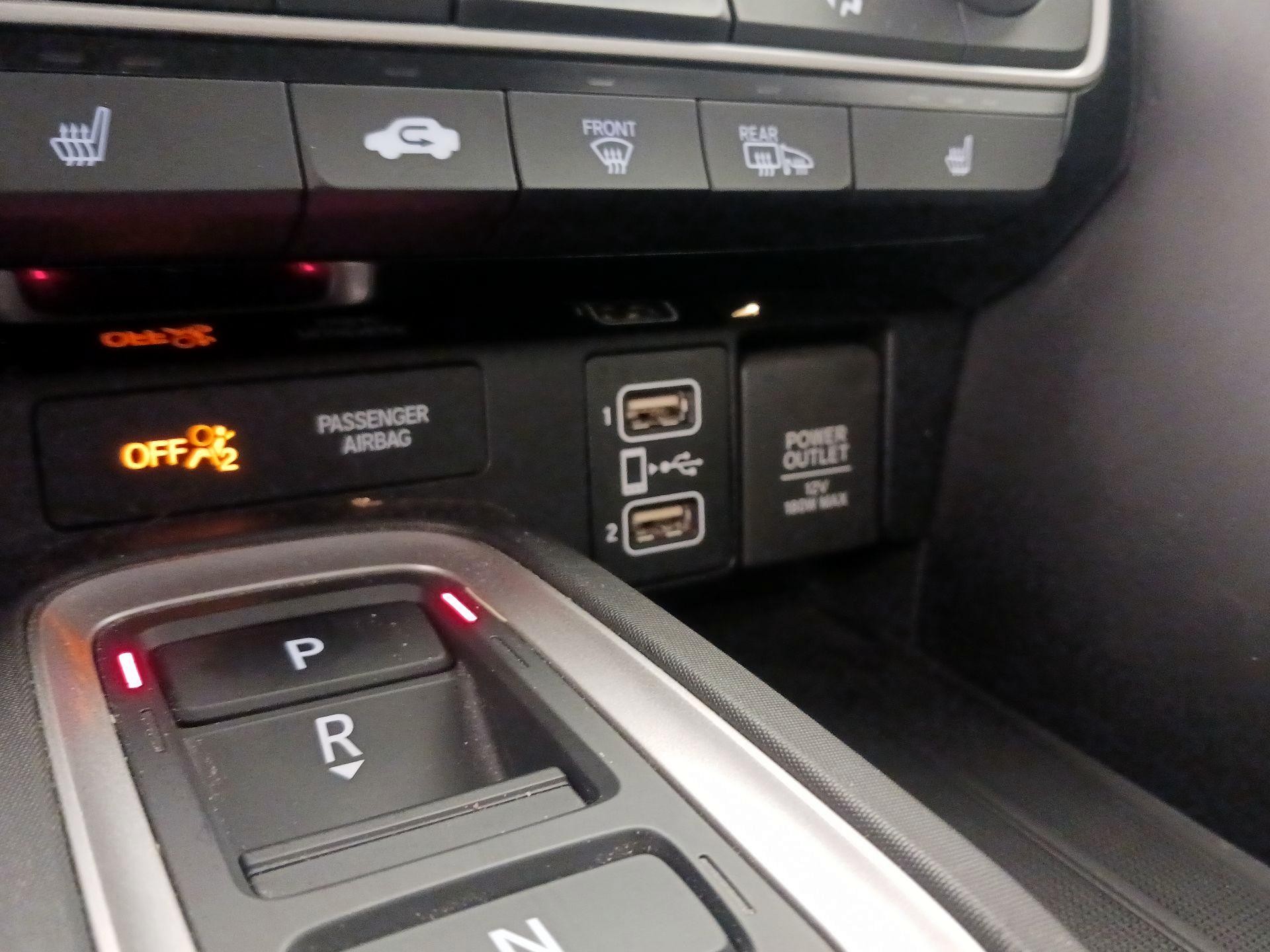 Thumbnail: 2021 Honda Insight - 19