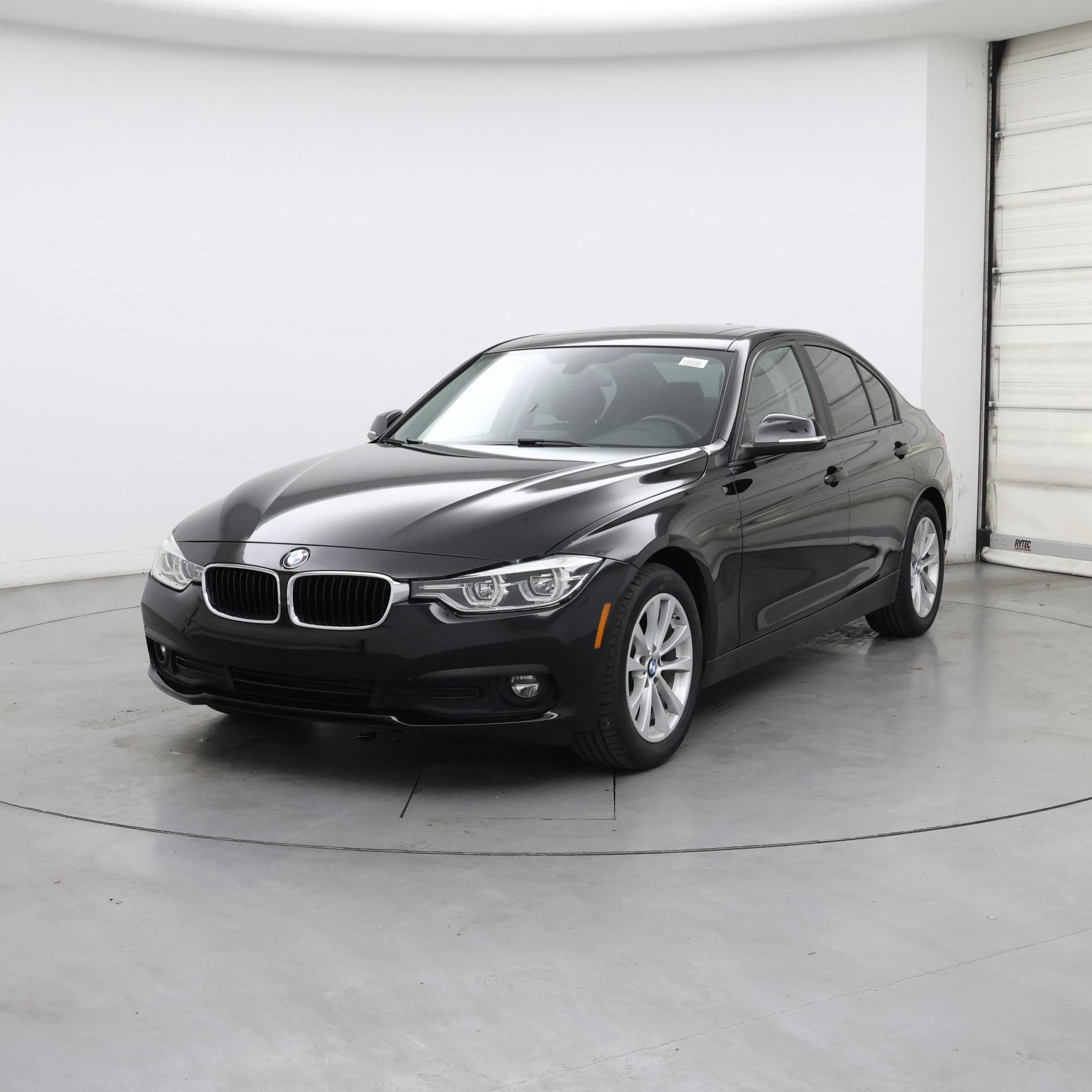 Thumbnail: 2018 BMW 3 Series - 4