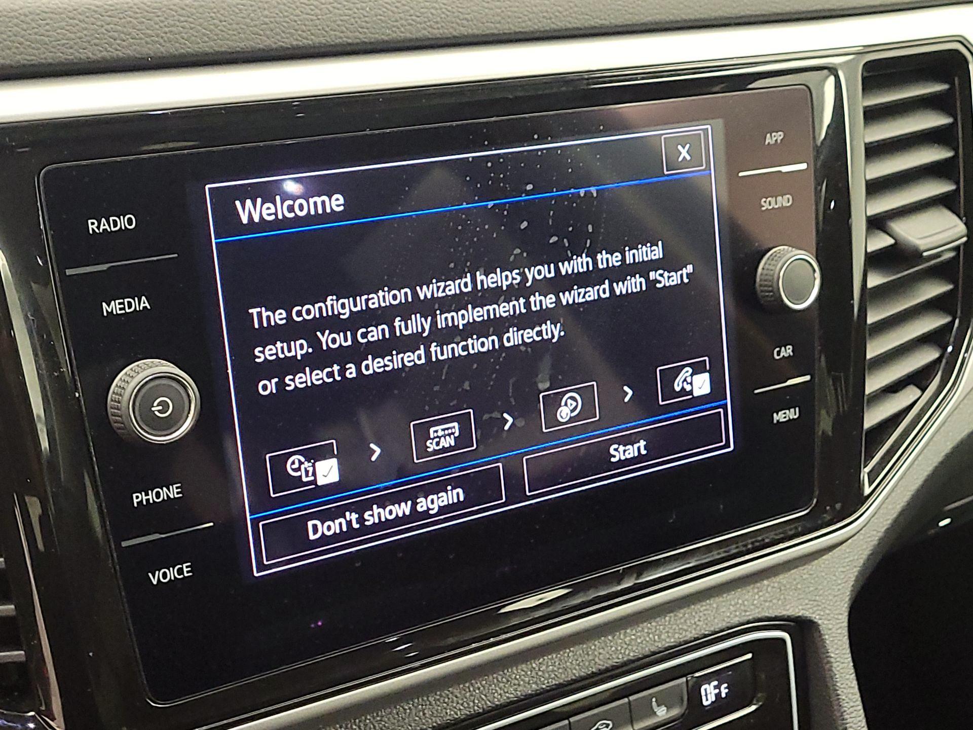 Thumbnail: 2022 Volkswagen Atlas - 15