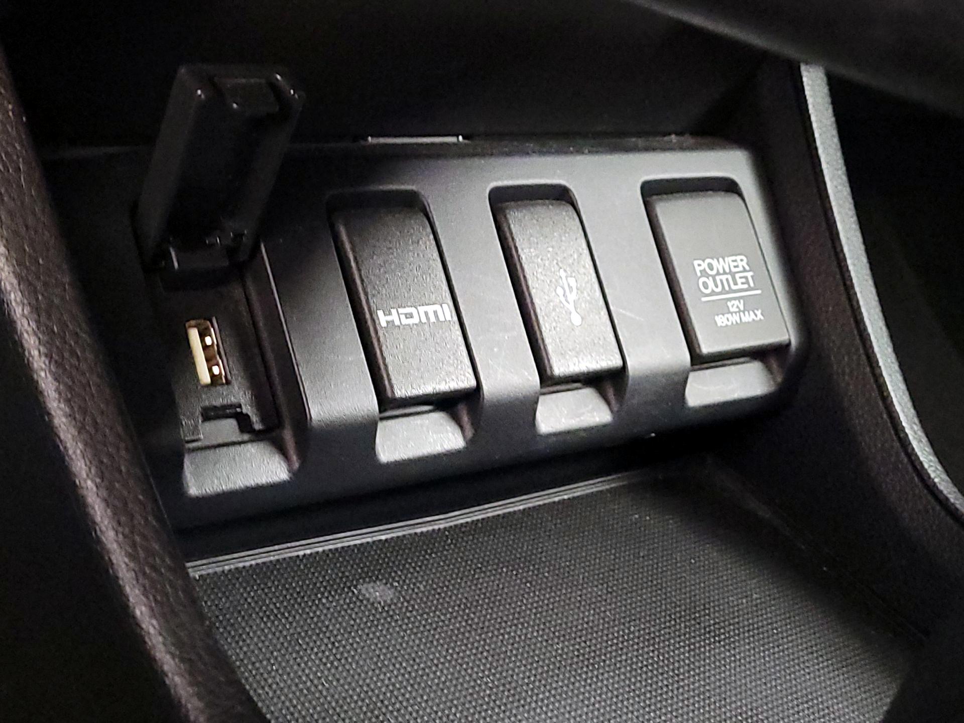 Thumbnail: 2016 Honda HR-V - 18