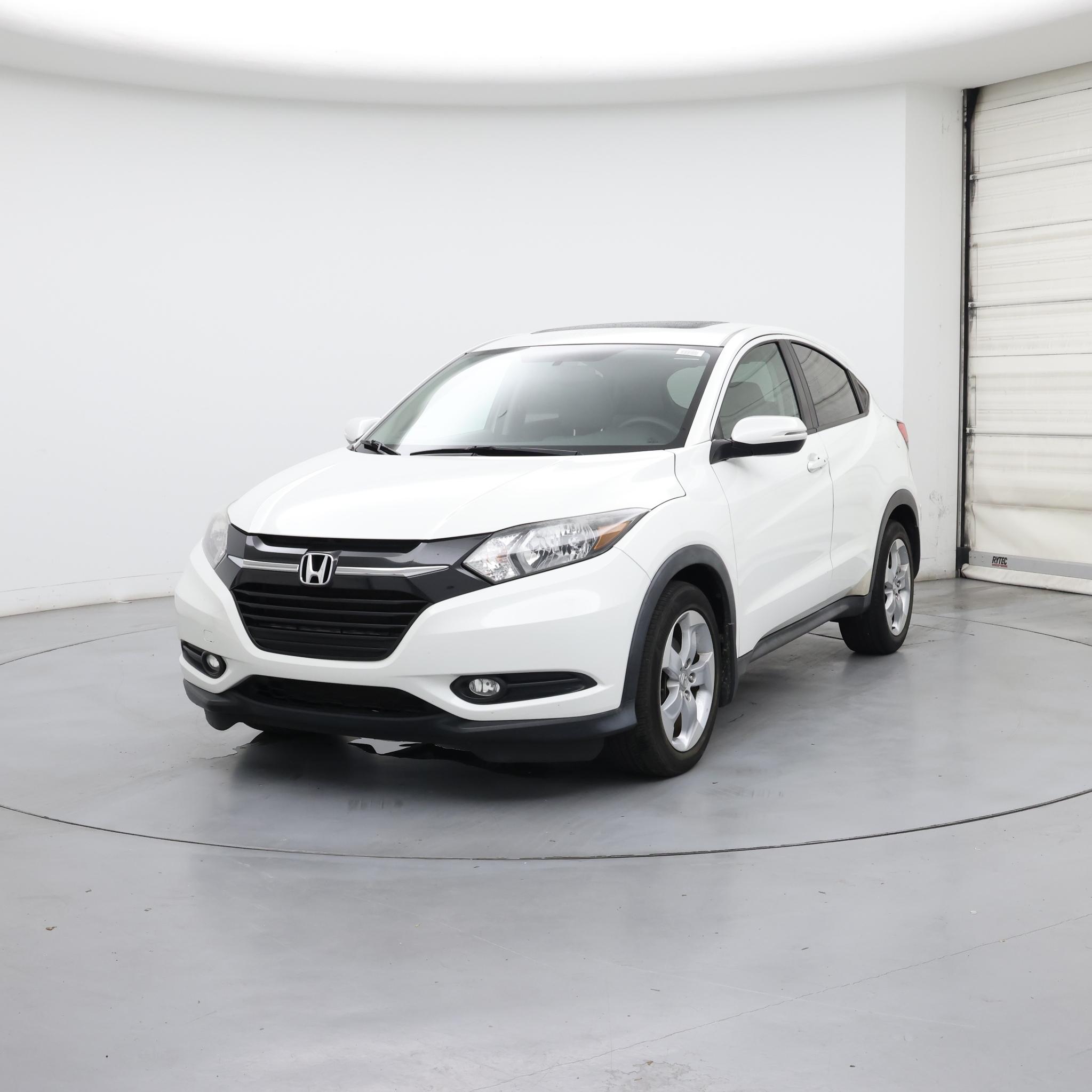 Thumbnail: 2016 Honda HR-V - 4