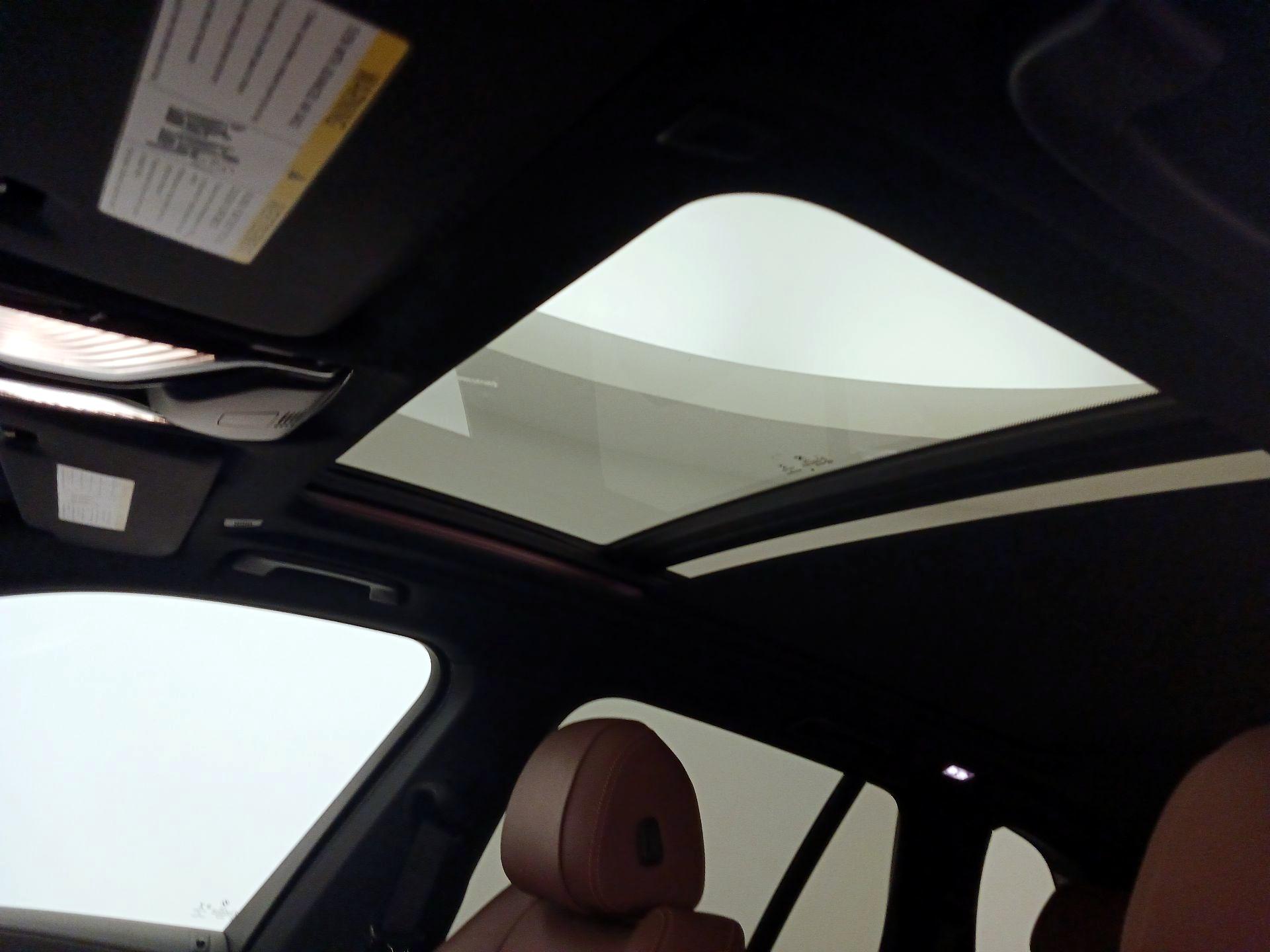 Thumbnail: 2020 BMW X5 - 20