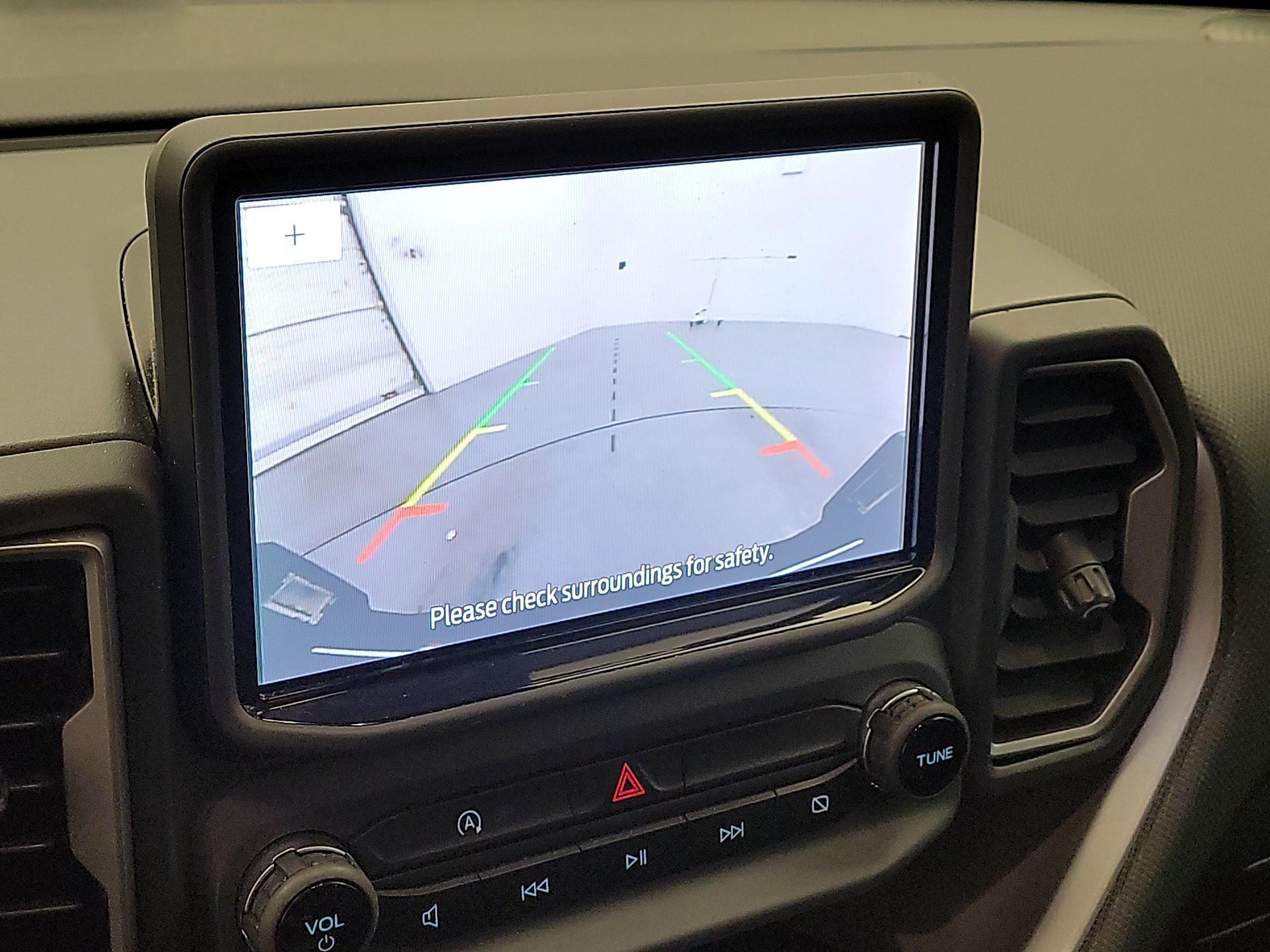 Thumbnail: 2021 Ford Bronco Sport - 14