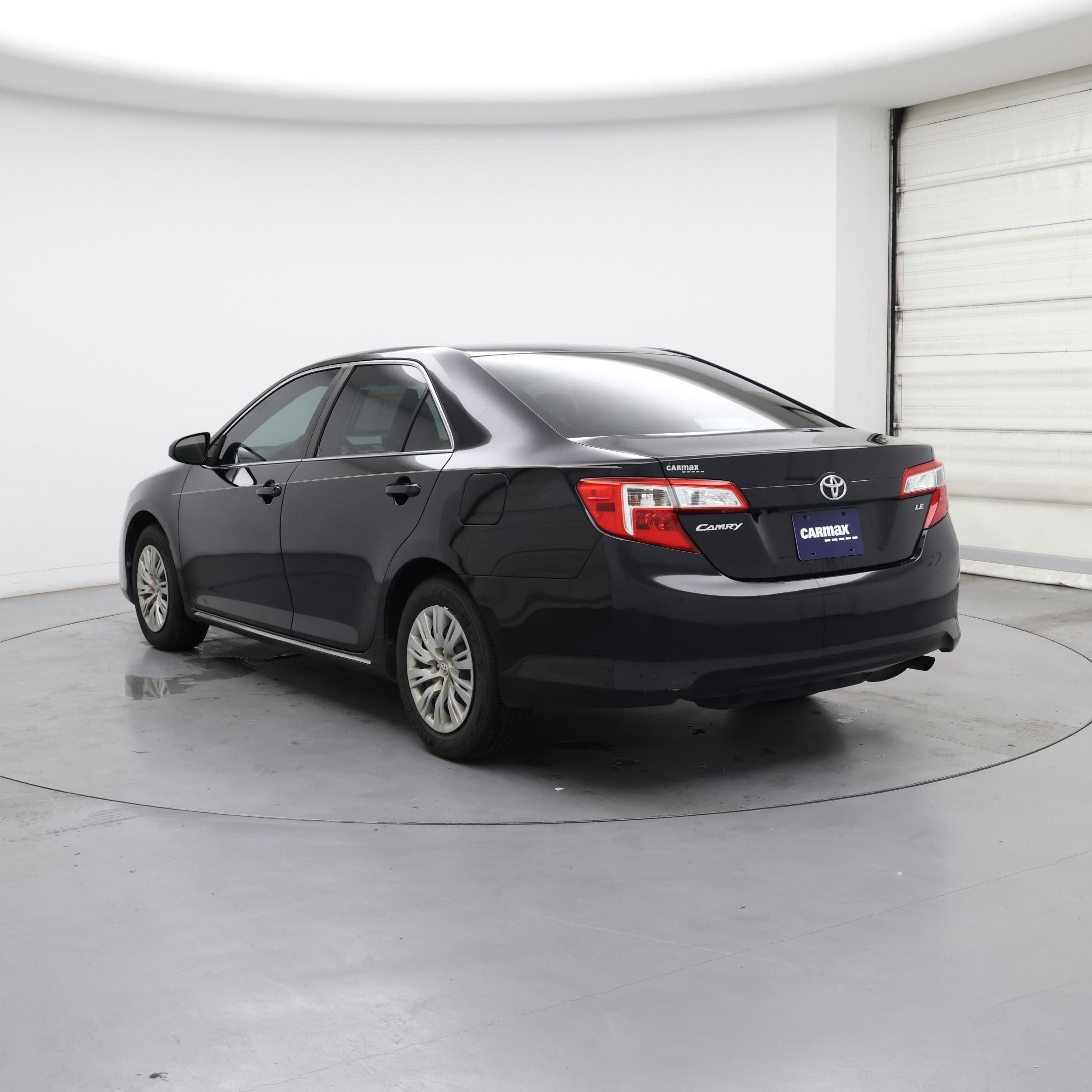 Thumbnail: 2014 Toyota Camry - 2