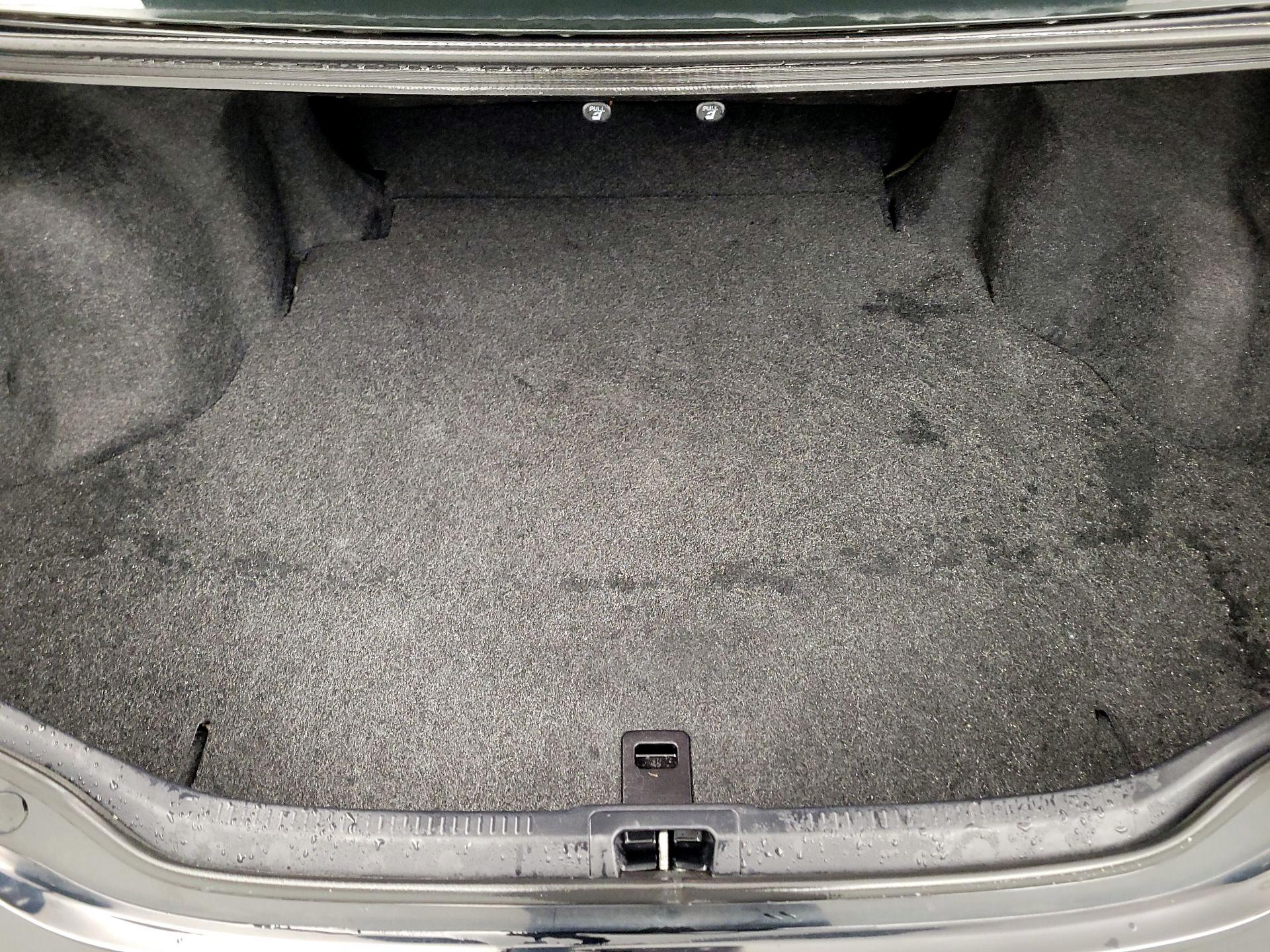 Thumbnail: 2014 Toyota Camry - 20