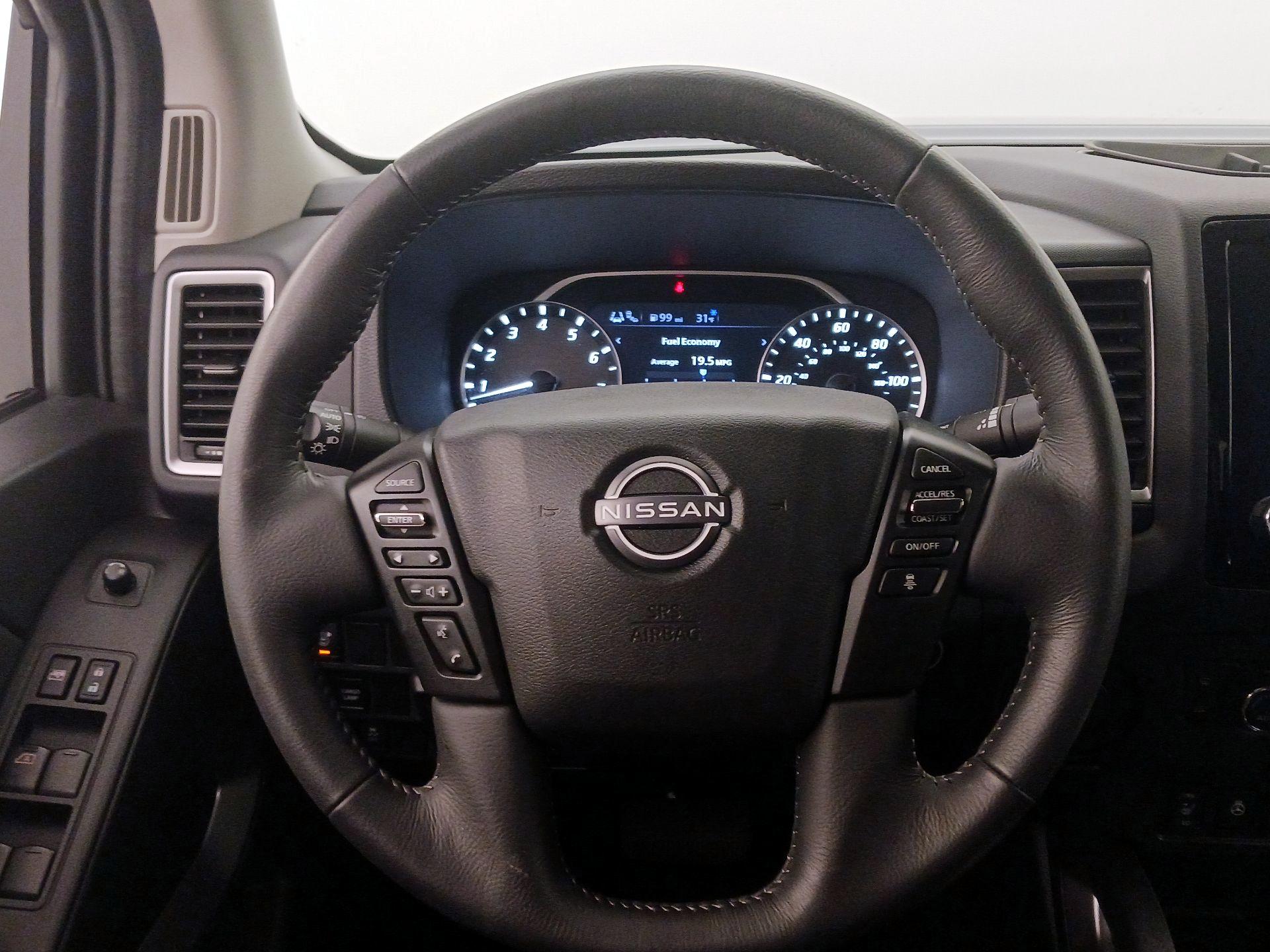 Thumbnail: 2024 Nissan Frontier - 10