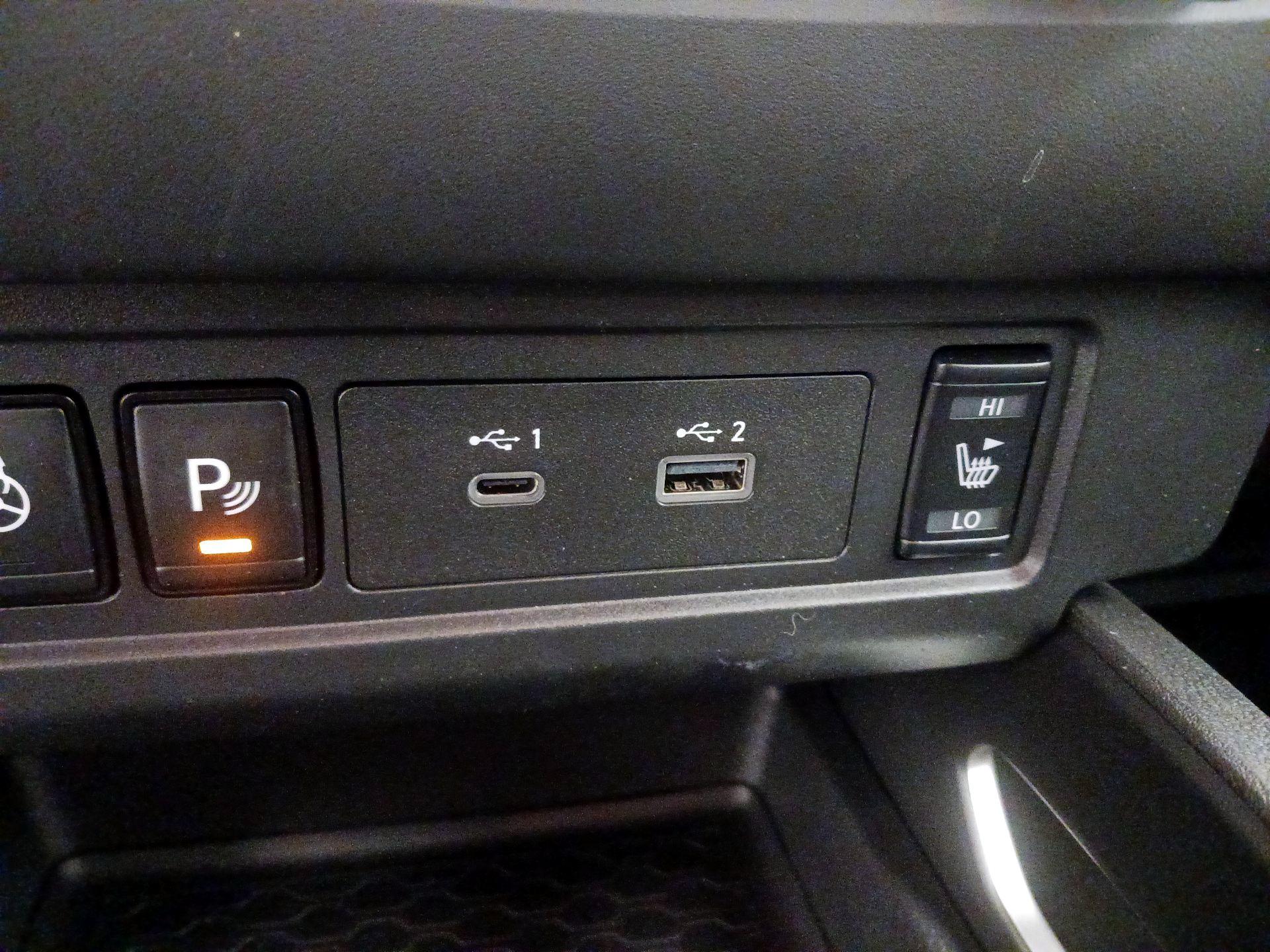 Thumbnail: 2024 Nissan Frontier - 18