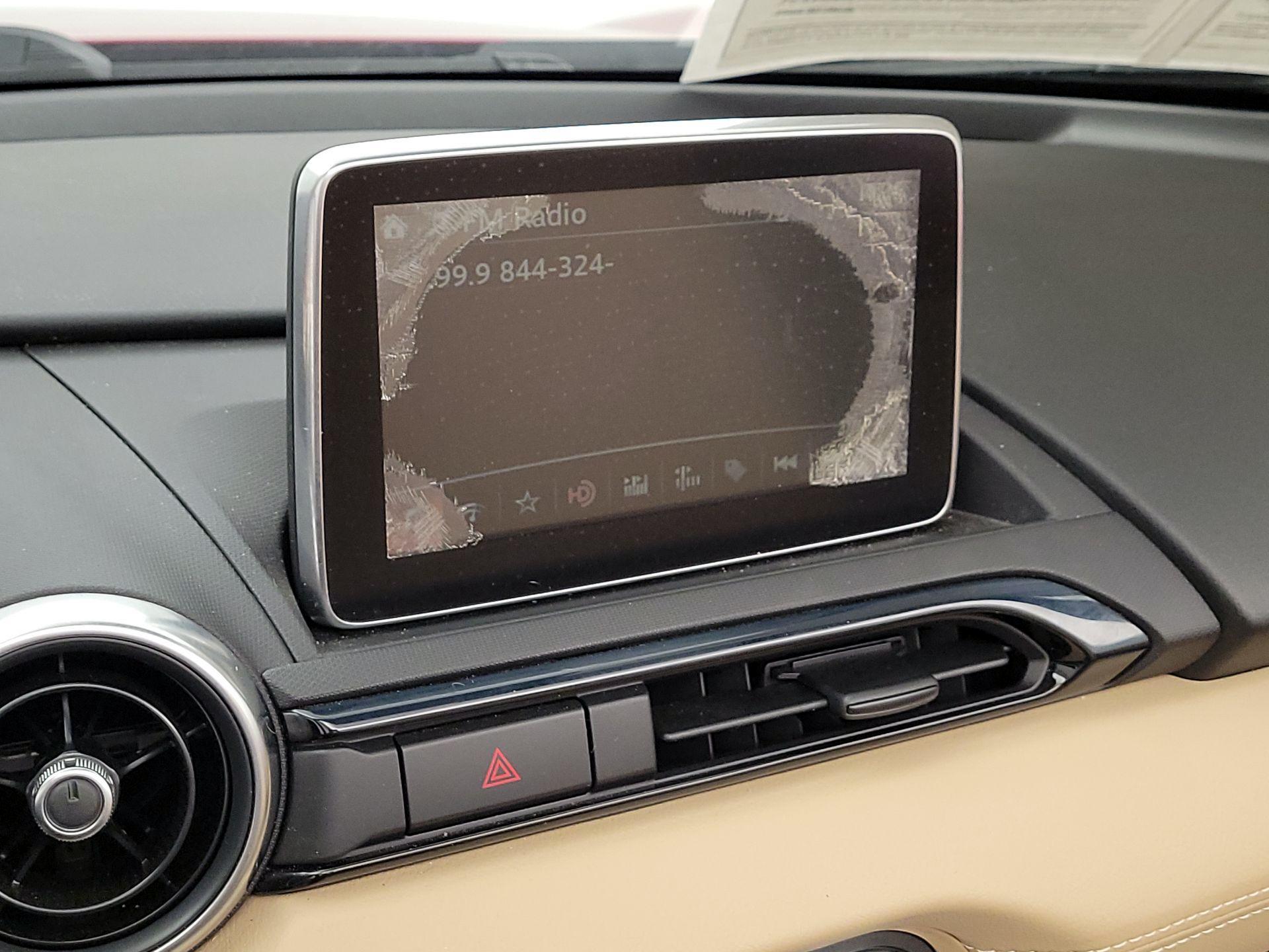 Thumbnail: 2017 Mazda MX-5 Miata - 14