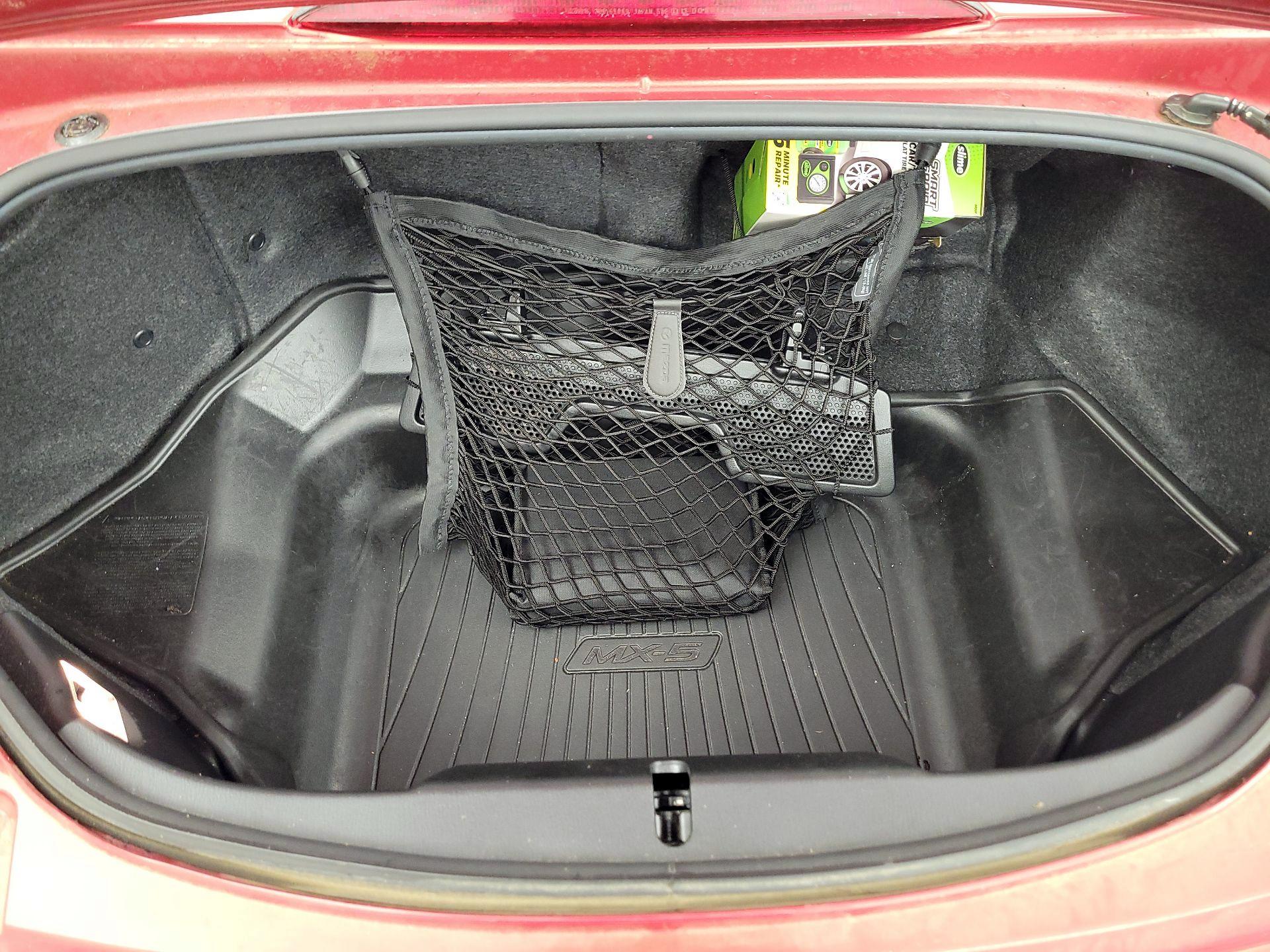 Thumbnail: 2017 Mazda MX-5 Miata - 19