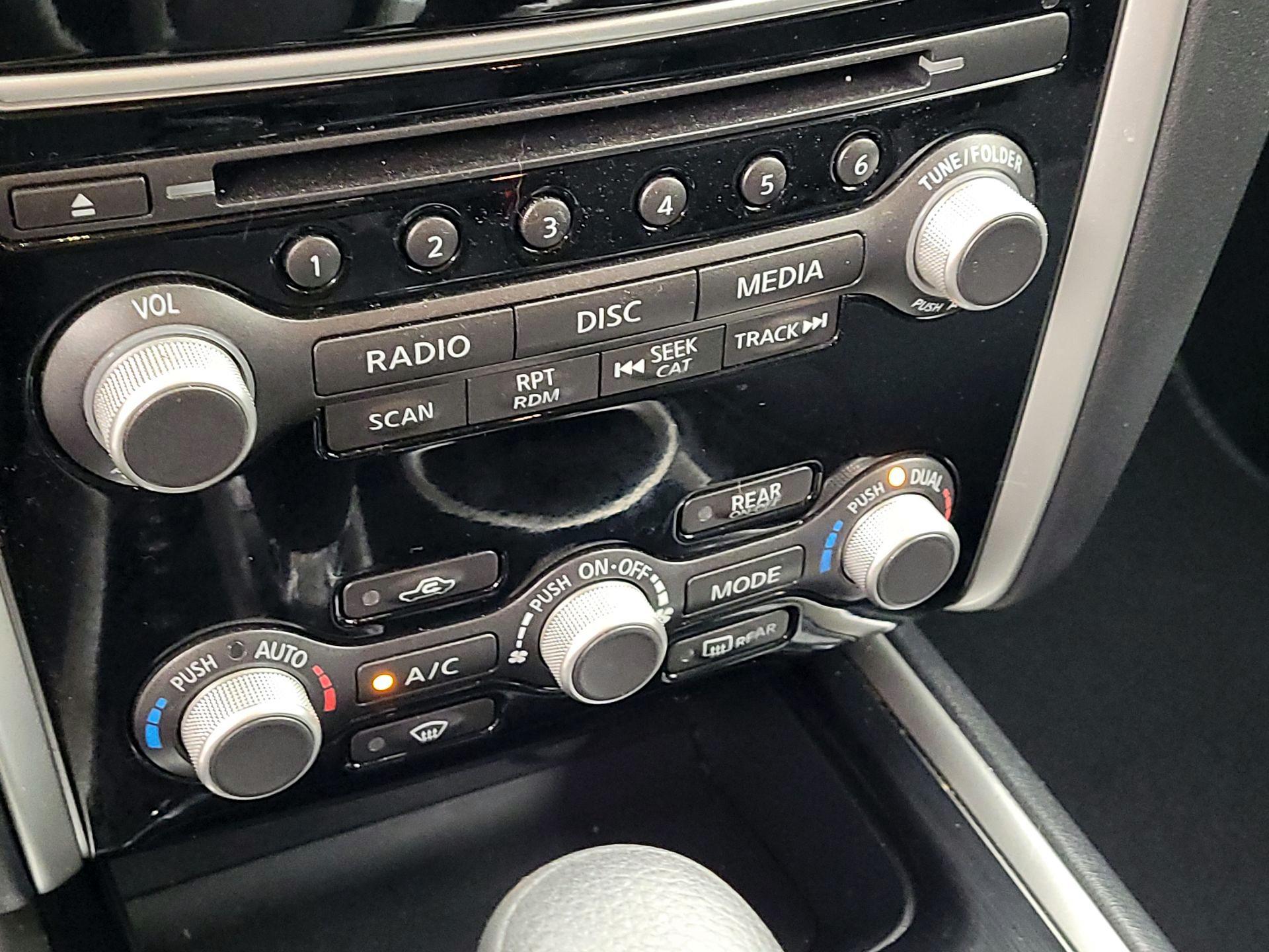 Thumbnail: 2017 Nissan Pathfinder - 14