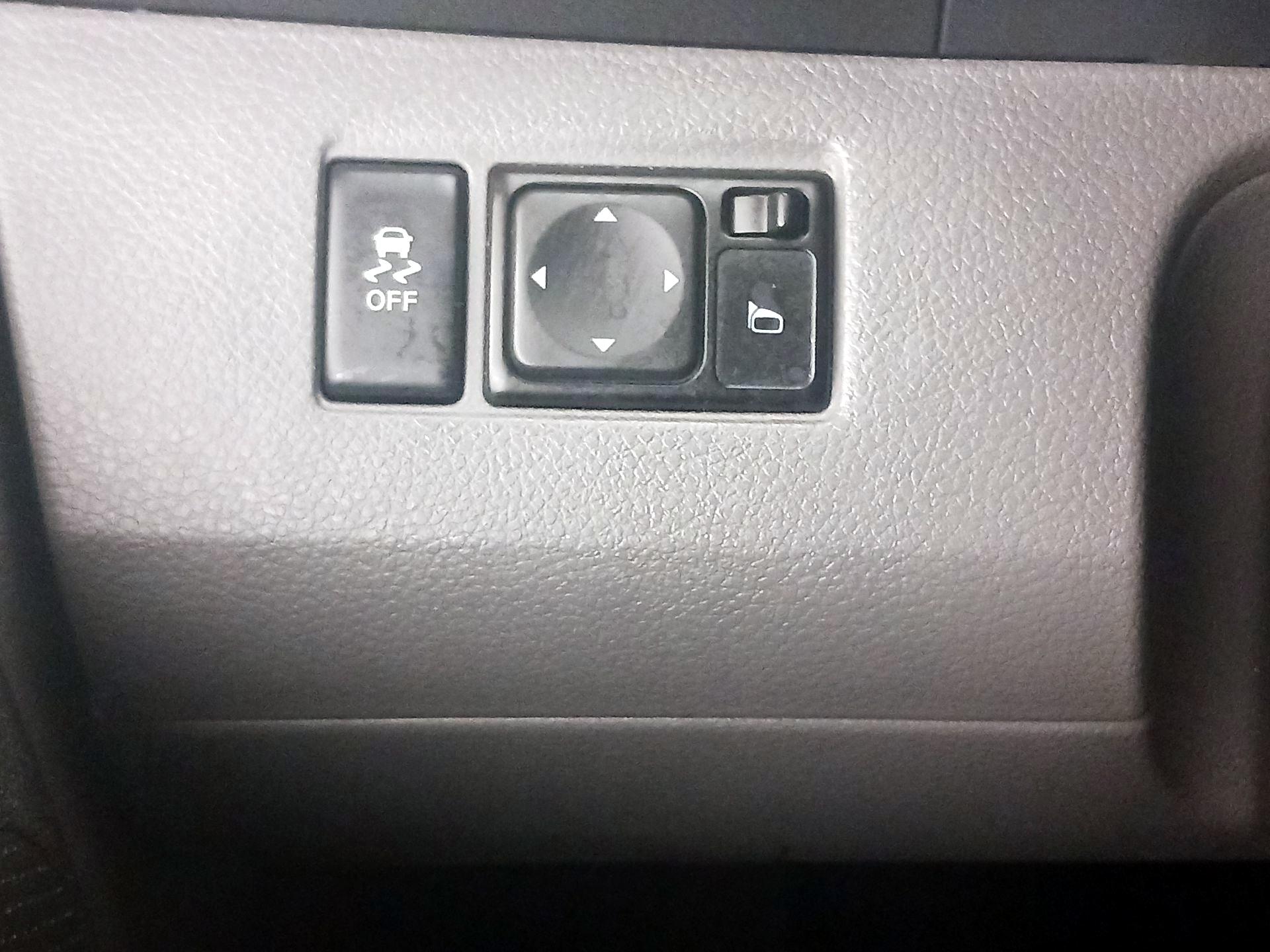 Thumbnail: 2021 Nissan NV200 - 13