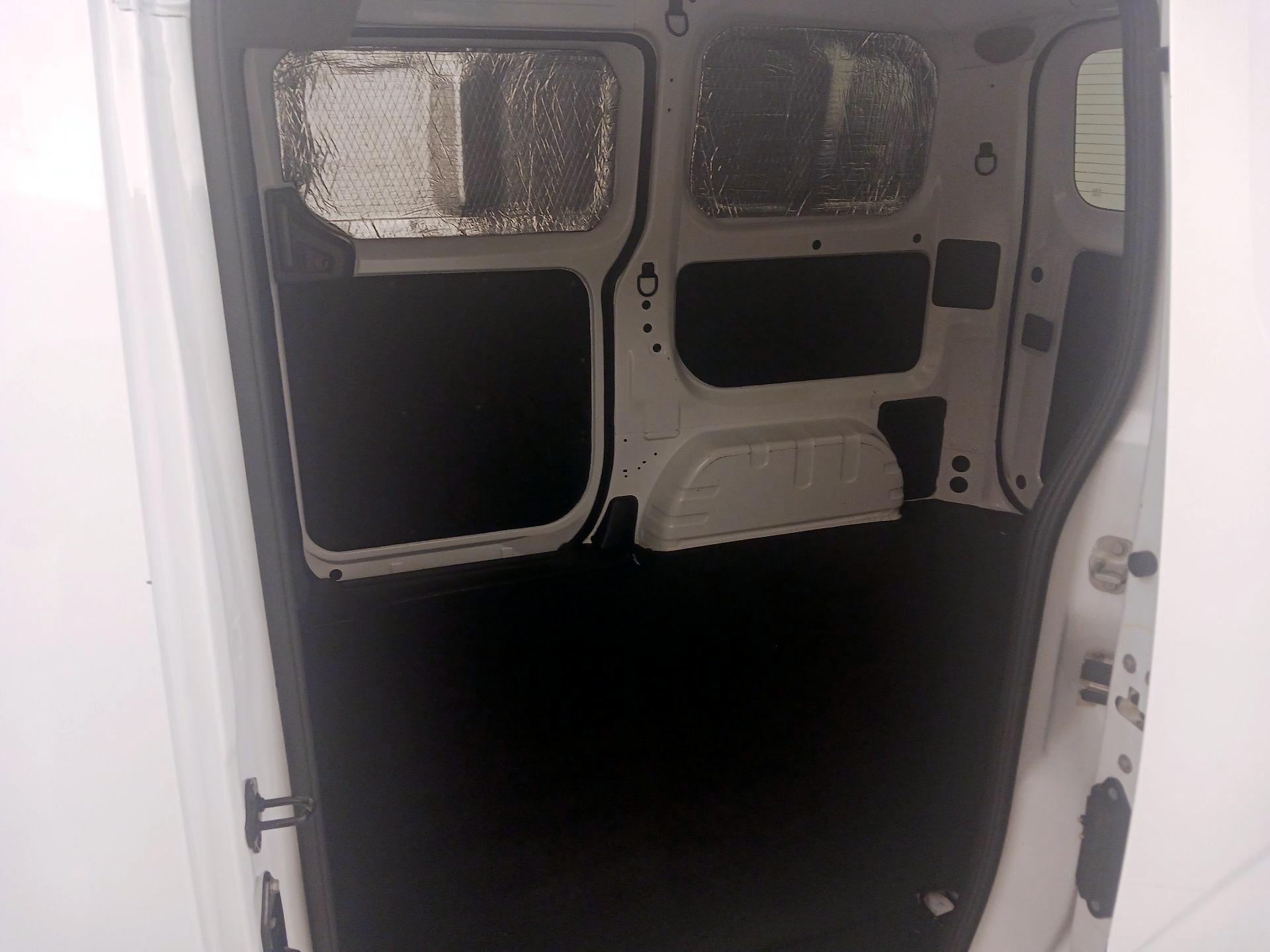 Thumbnail: 2021 Nissan NV200 - 19