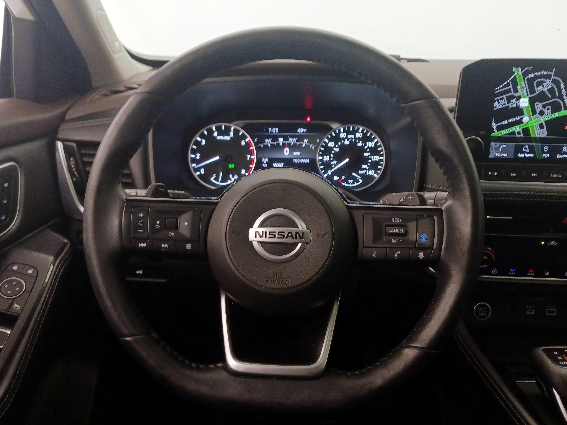 Thumbnail: 2021 Nissan Rogue - 10