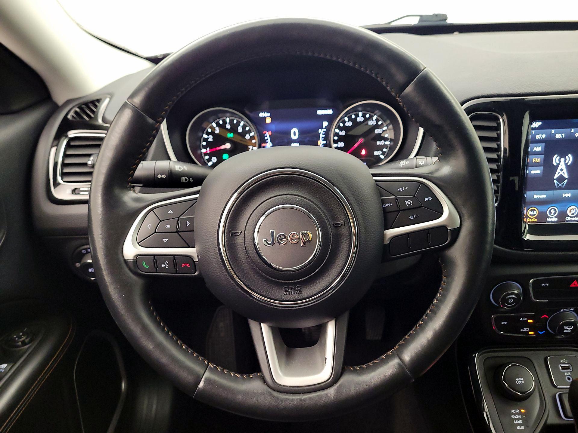 Thumbnail: 2018 Jeep Compass - 10