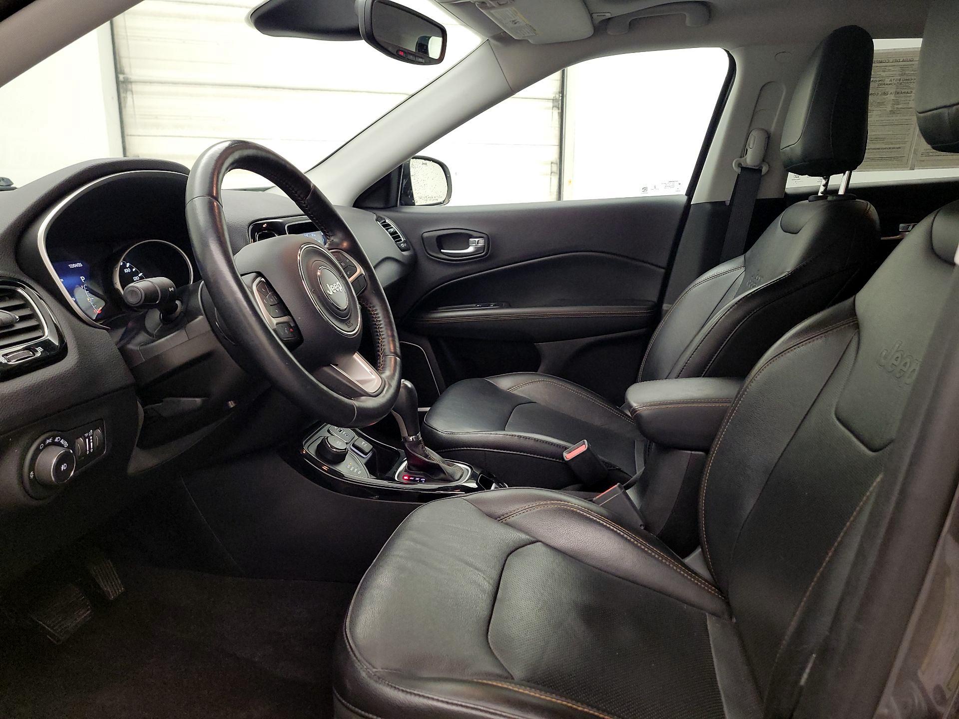 Thumbnail: 2018 Jeep Compass - 11