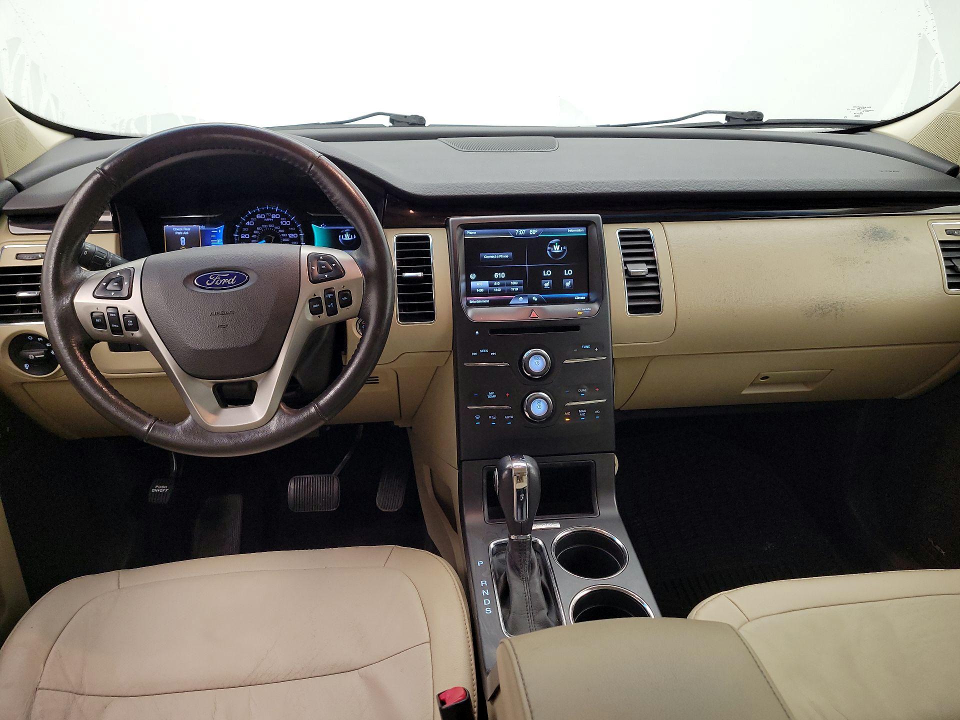 Thumbnail: 2015 Ford Flex - 9