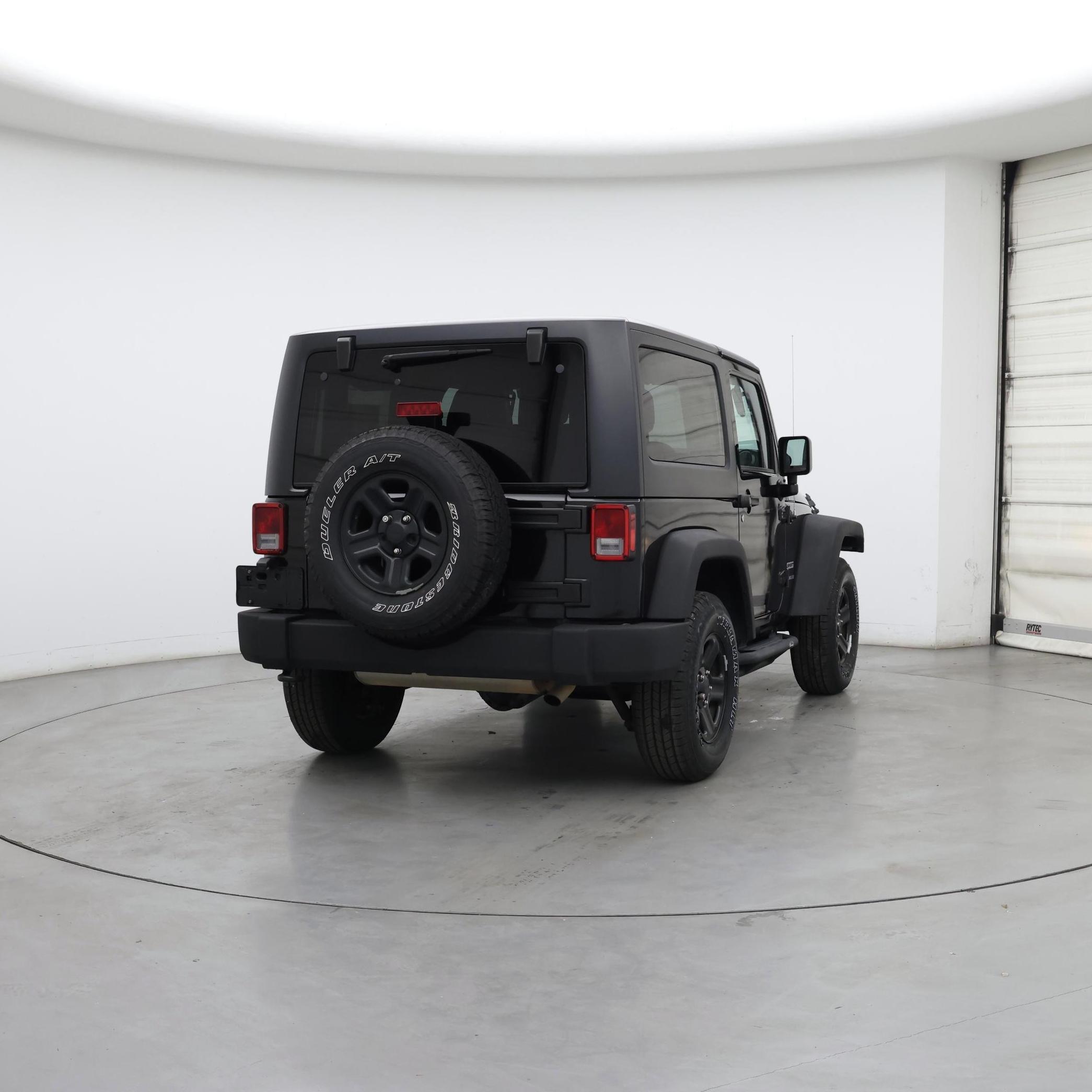 Thumbnail: 2016 Jeep Wrangler - 8