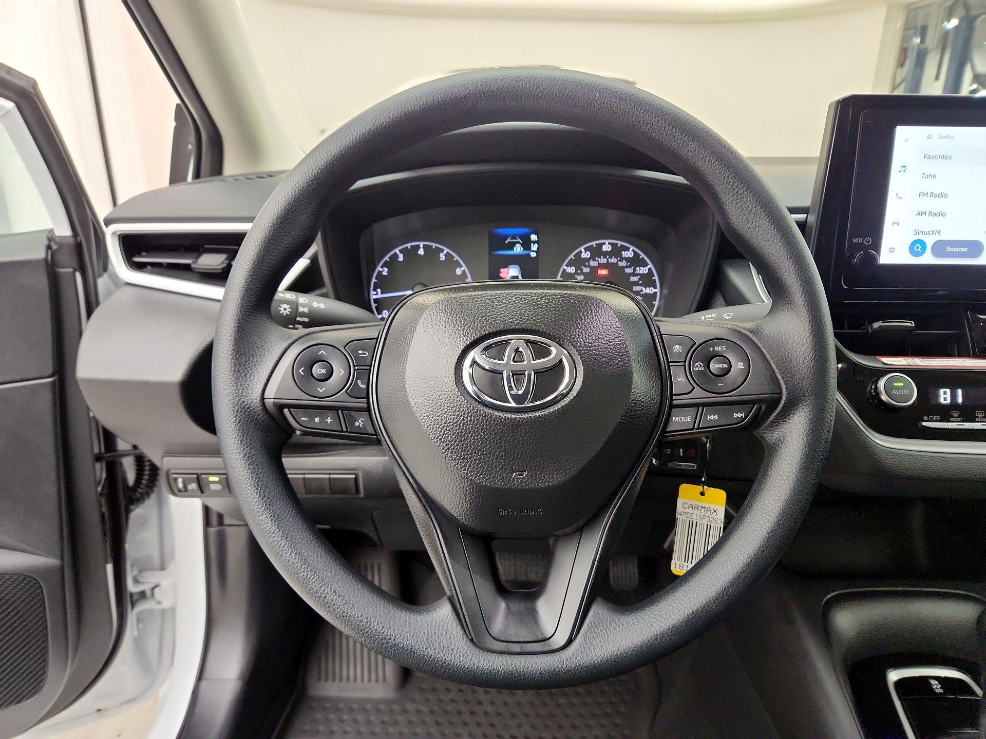 Thumbnail: 2025 Toyota Corolla - 10