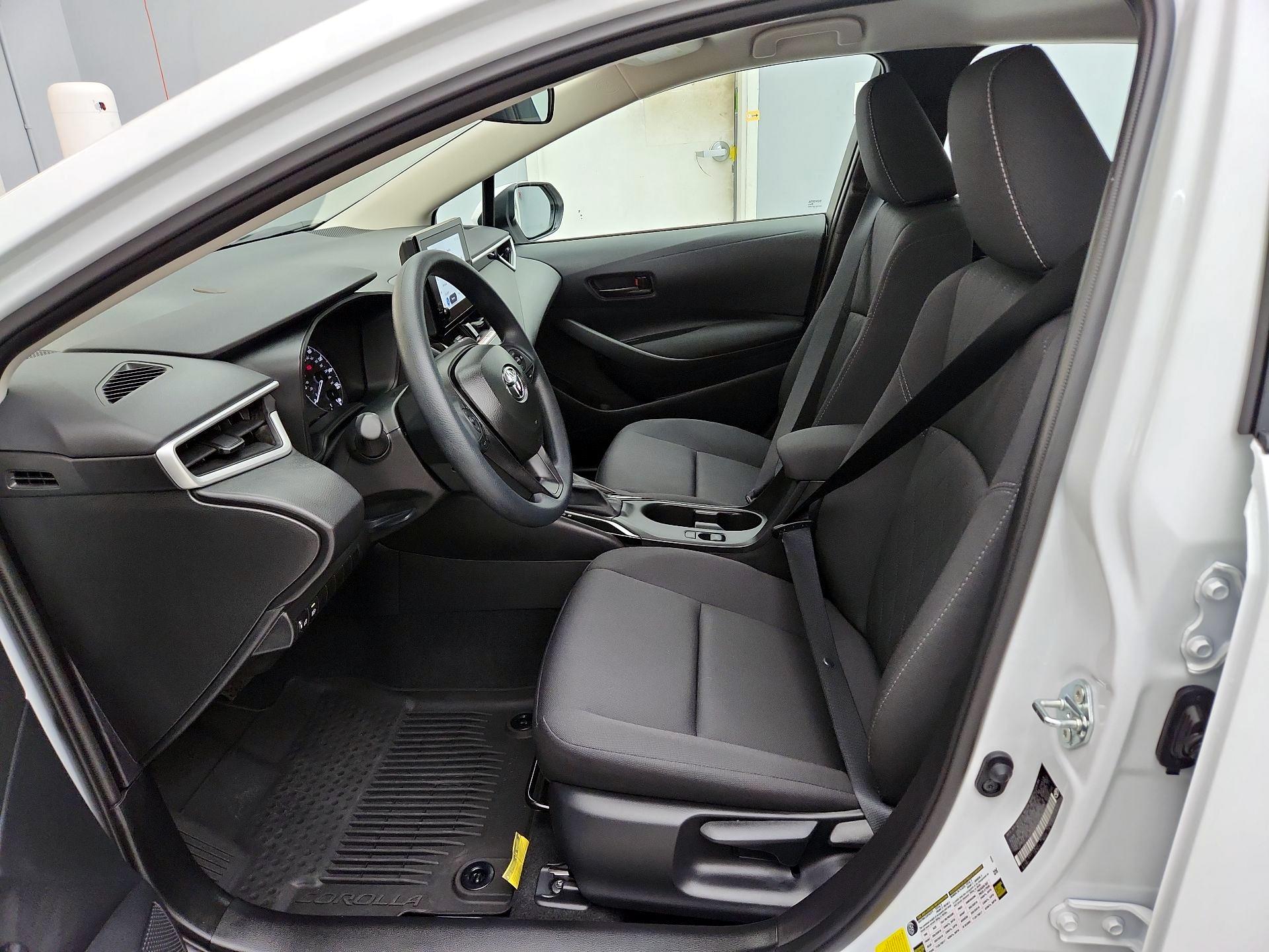 Thumbnail: 2025 Toyota Corolla - 11