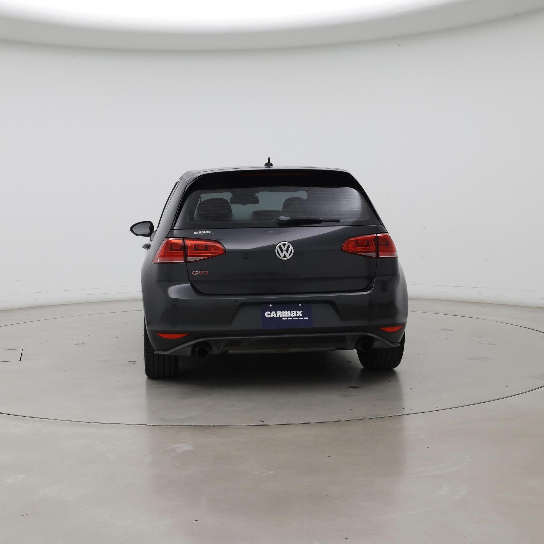 Thumbnail: 2016 Volkswagen Golf - 6