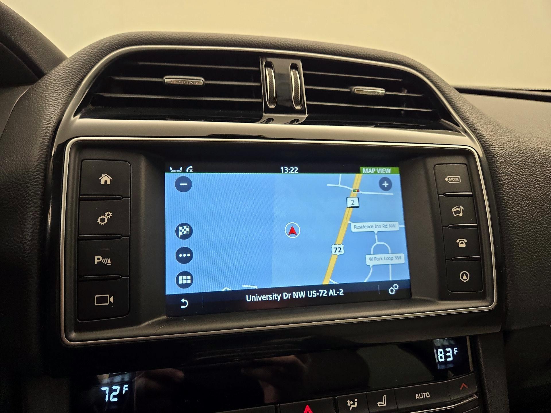 Thumbnail: 2018 Jaguar F-Pace - 14