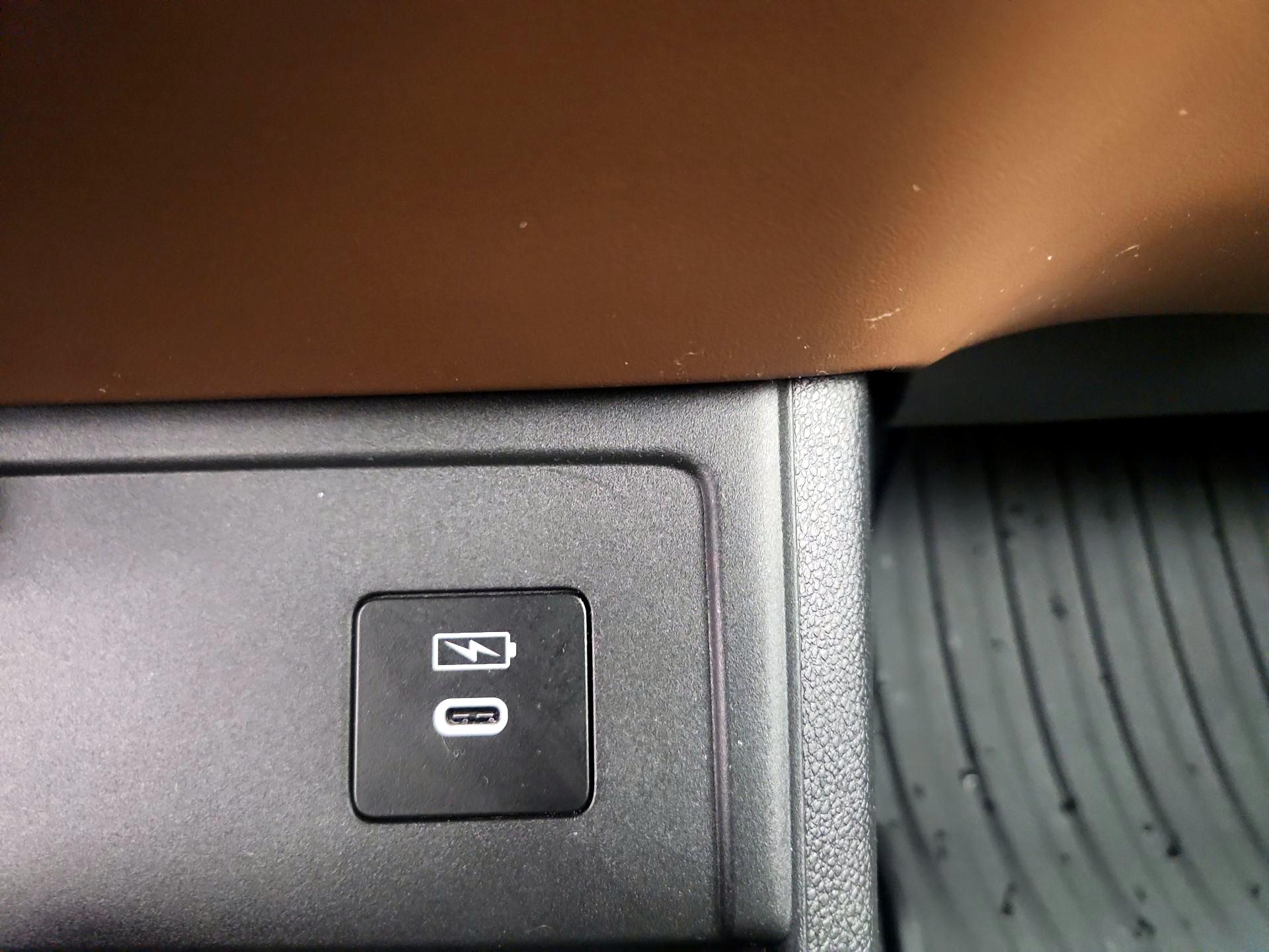 Thumbnail: 2022 Acura RDX - 19