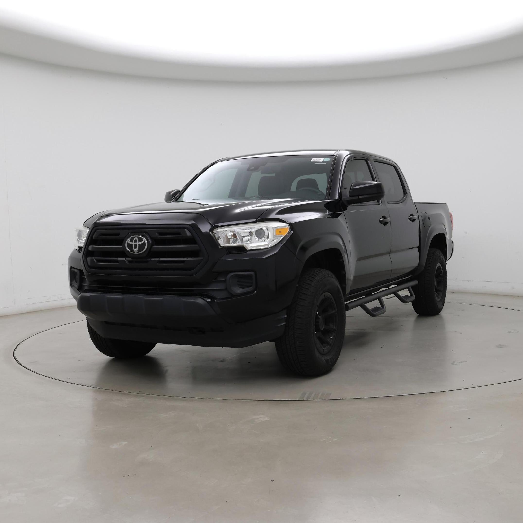 Thumbnail: 2019 Toyota Tacoma - 4