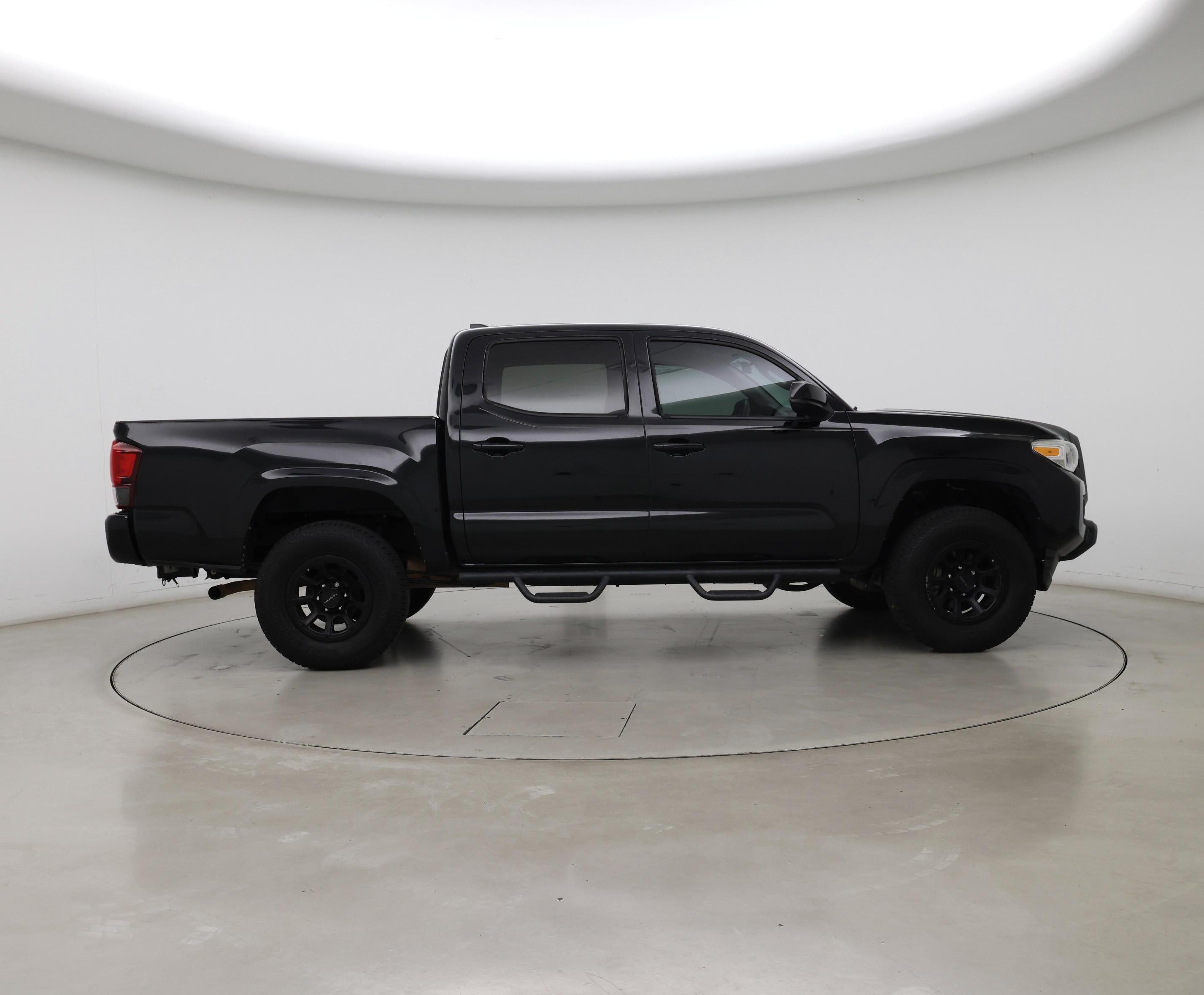 Thumbnail: 2019 Toyota Tacoma - 7