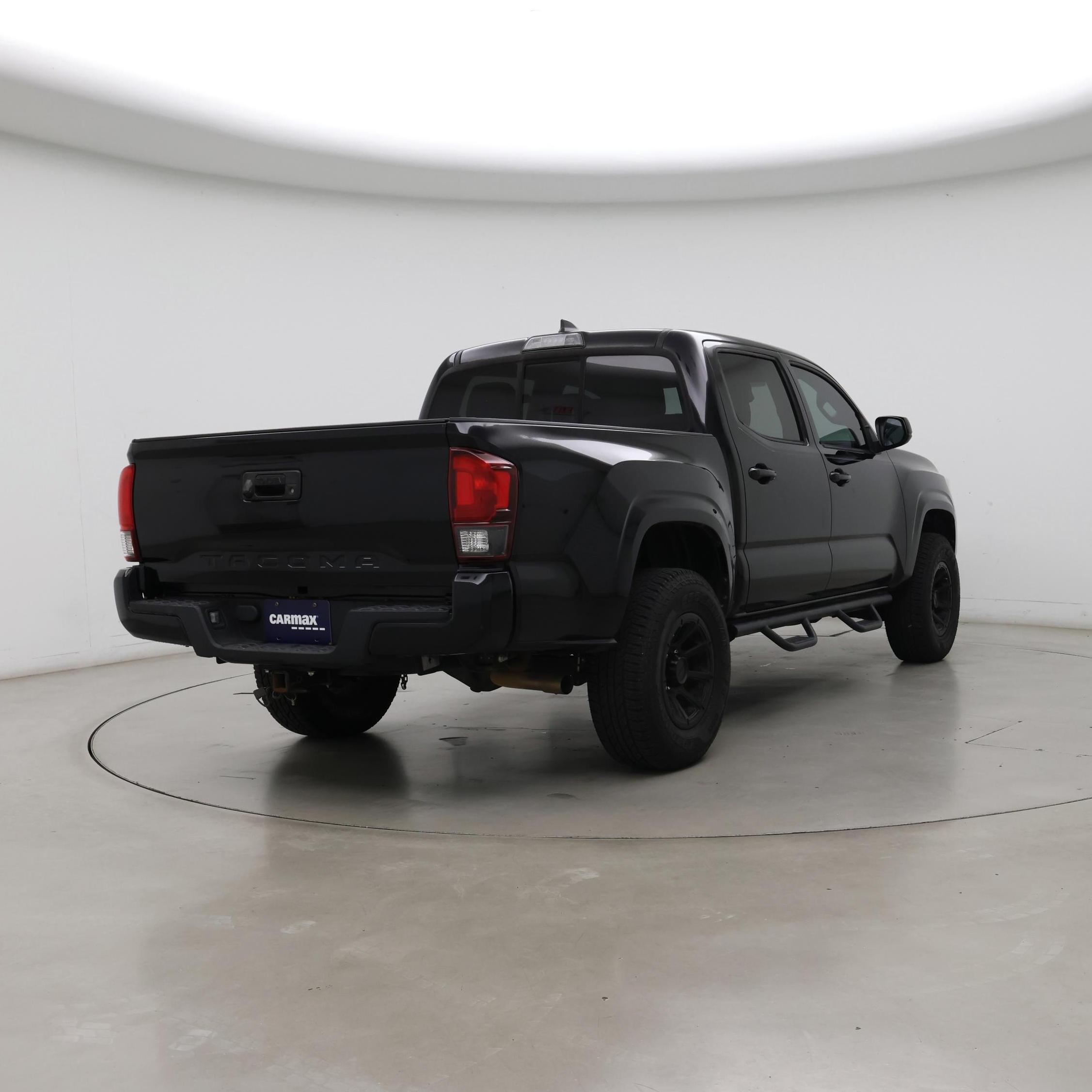 Thumbnail: 2019 Toyota Tacoma - 8