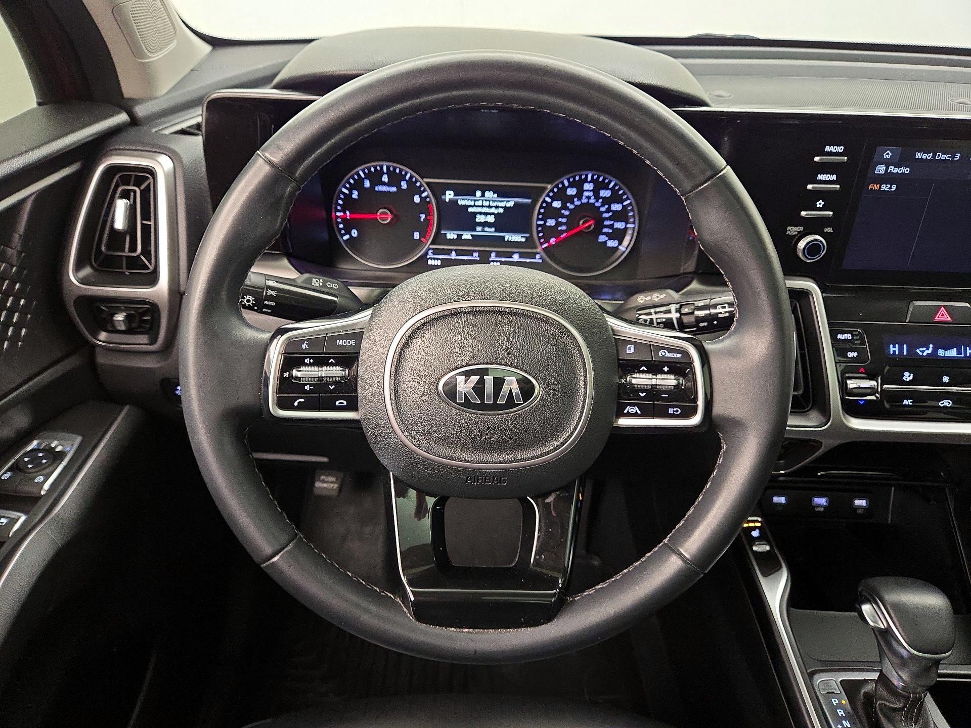 Thumbnail: 2021 Kia Sorento - 10