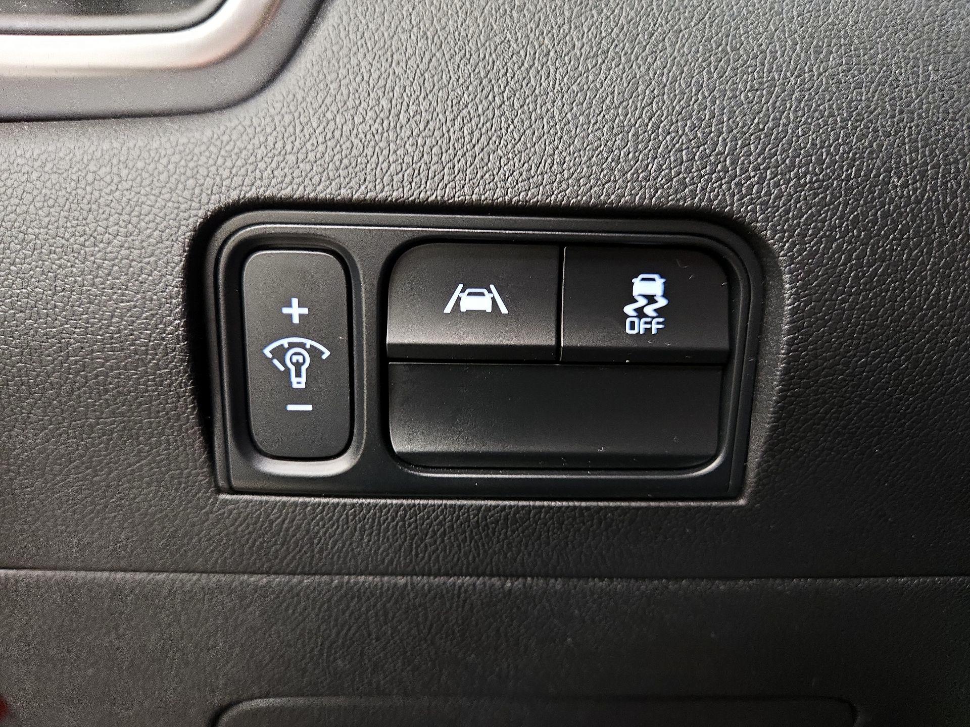 Thumbnail: 2021 Kia Sorento - 13