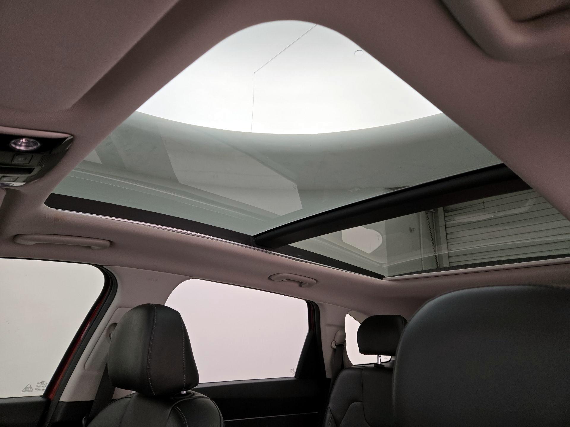 Thumbnail: 2021 Kia Sorento - 19