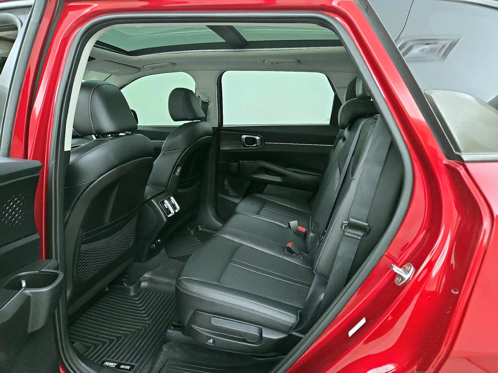 Thumbnail: 2021 Kia Sorento - 20