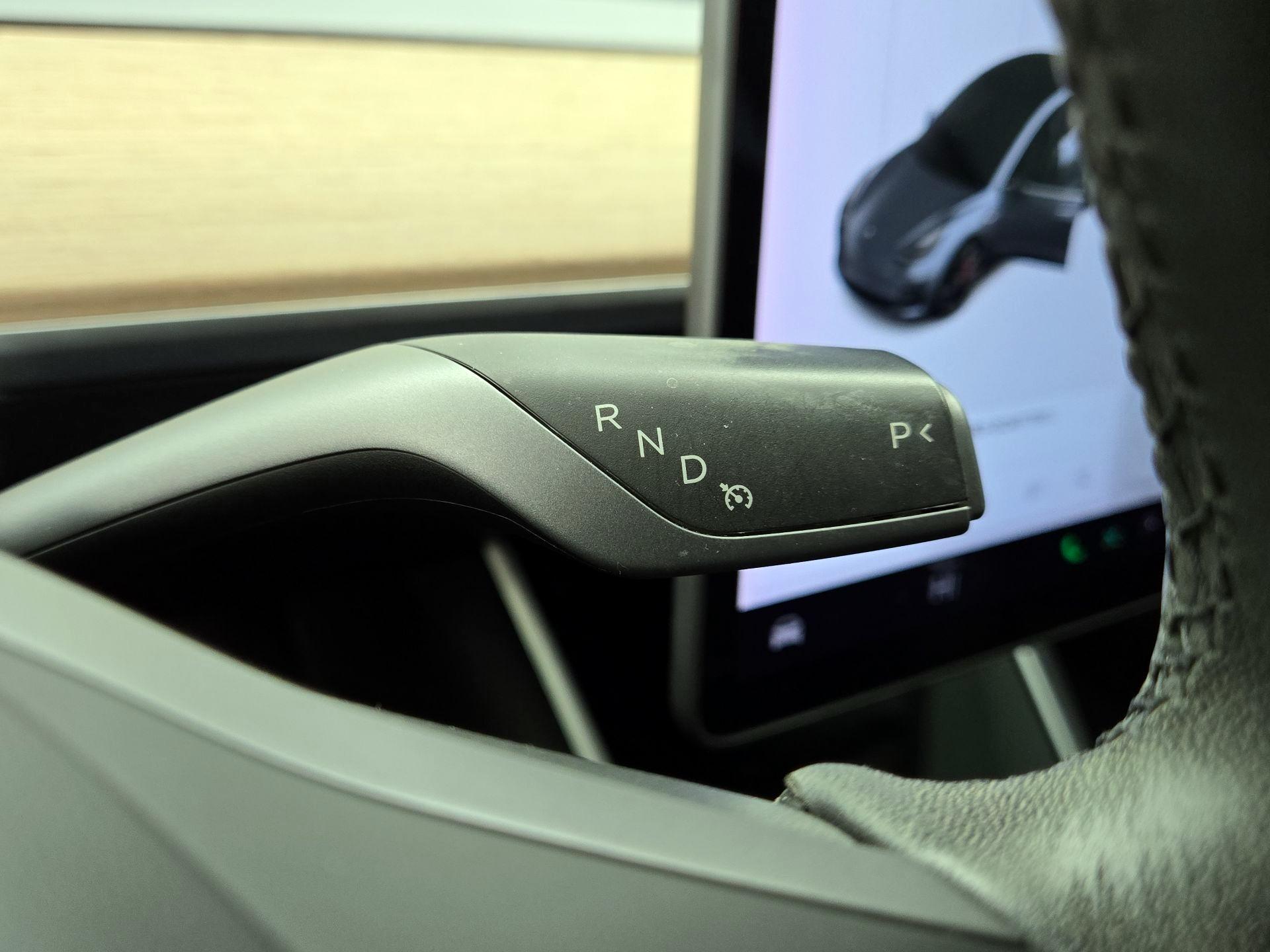 Thumbnail: 2020 Tesla Model 3 - 17