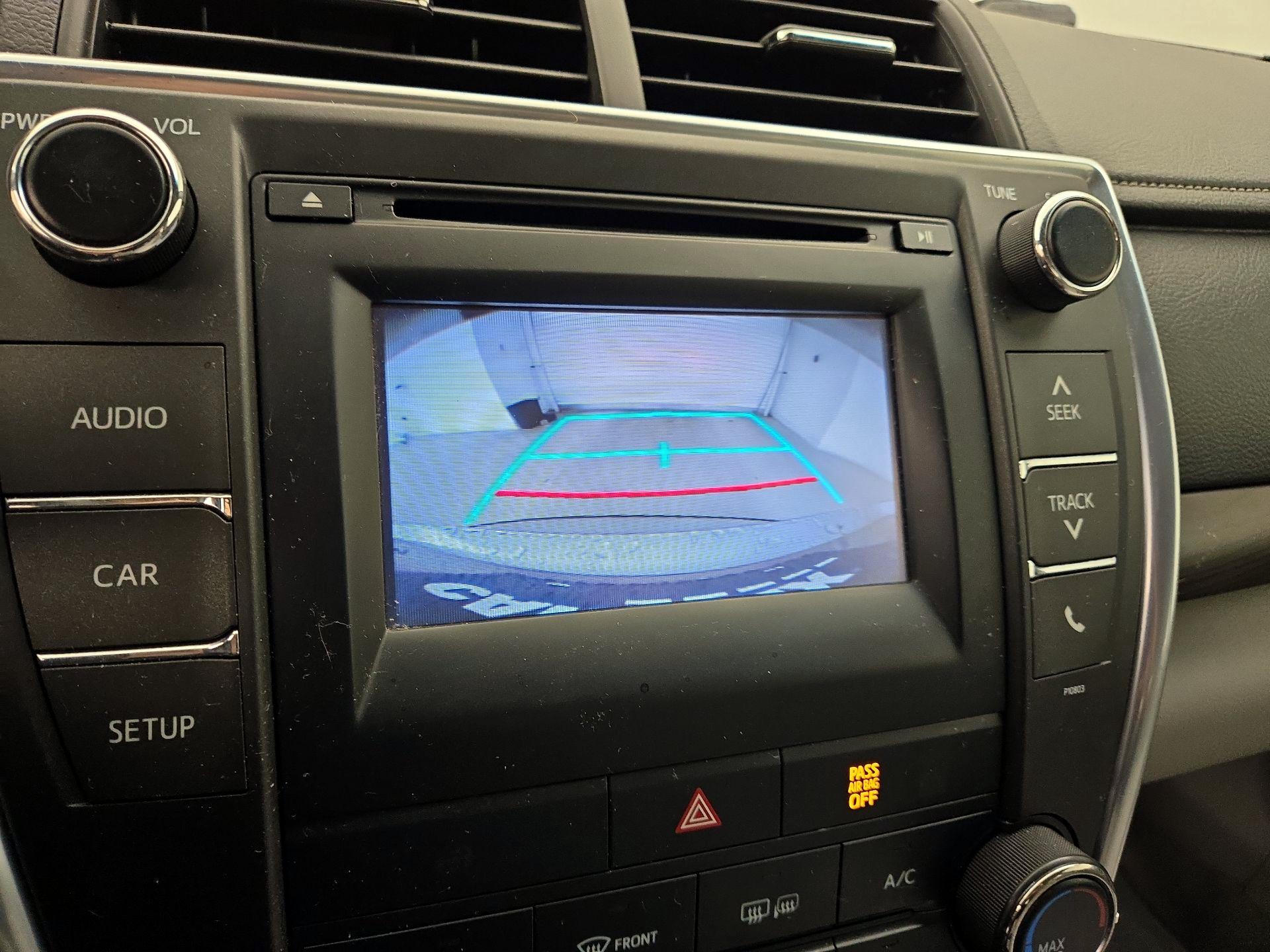 Thumbnail: 2015 Toyota Camry - 14