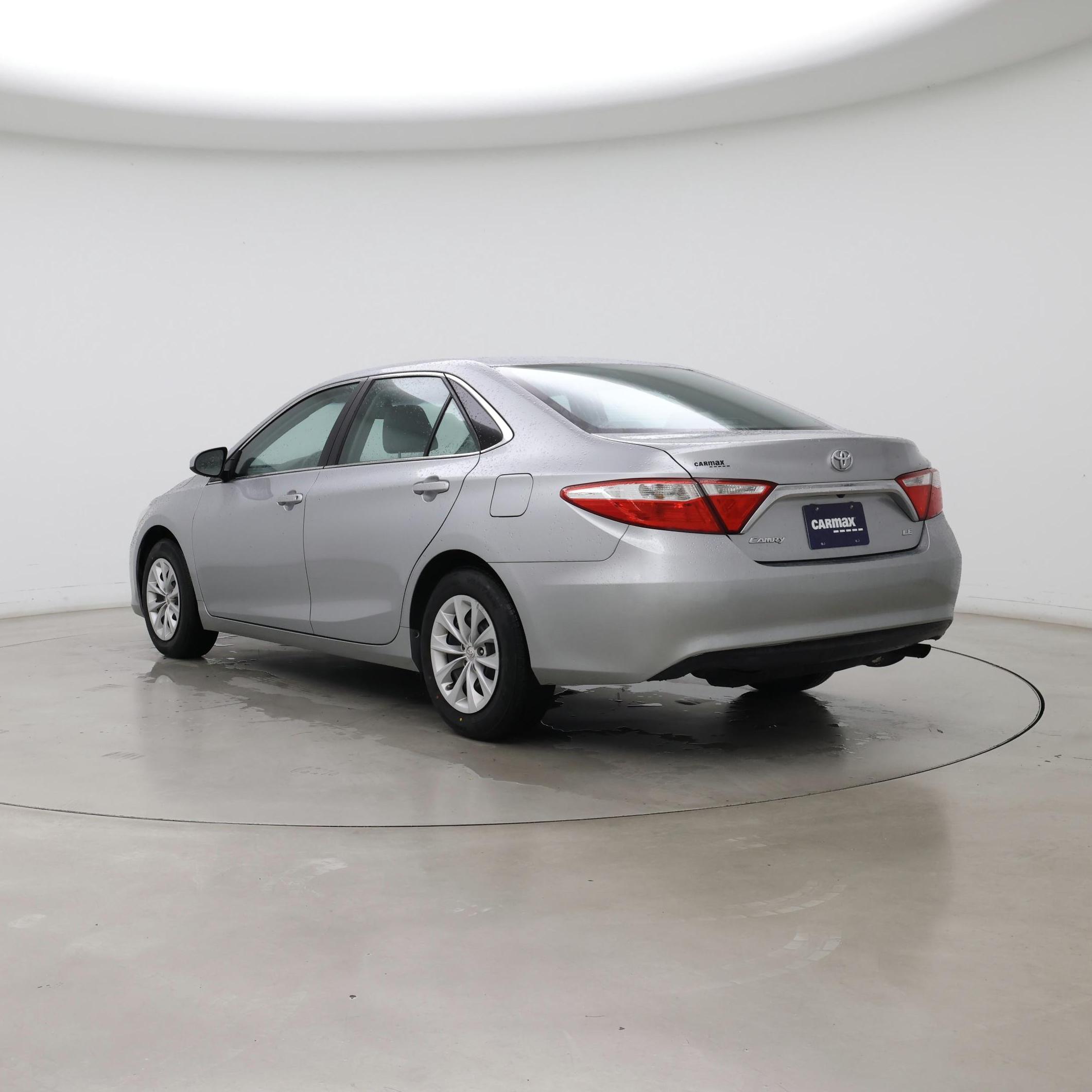 Thumbnail: 2015 Toyota Camry - 2