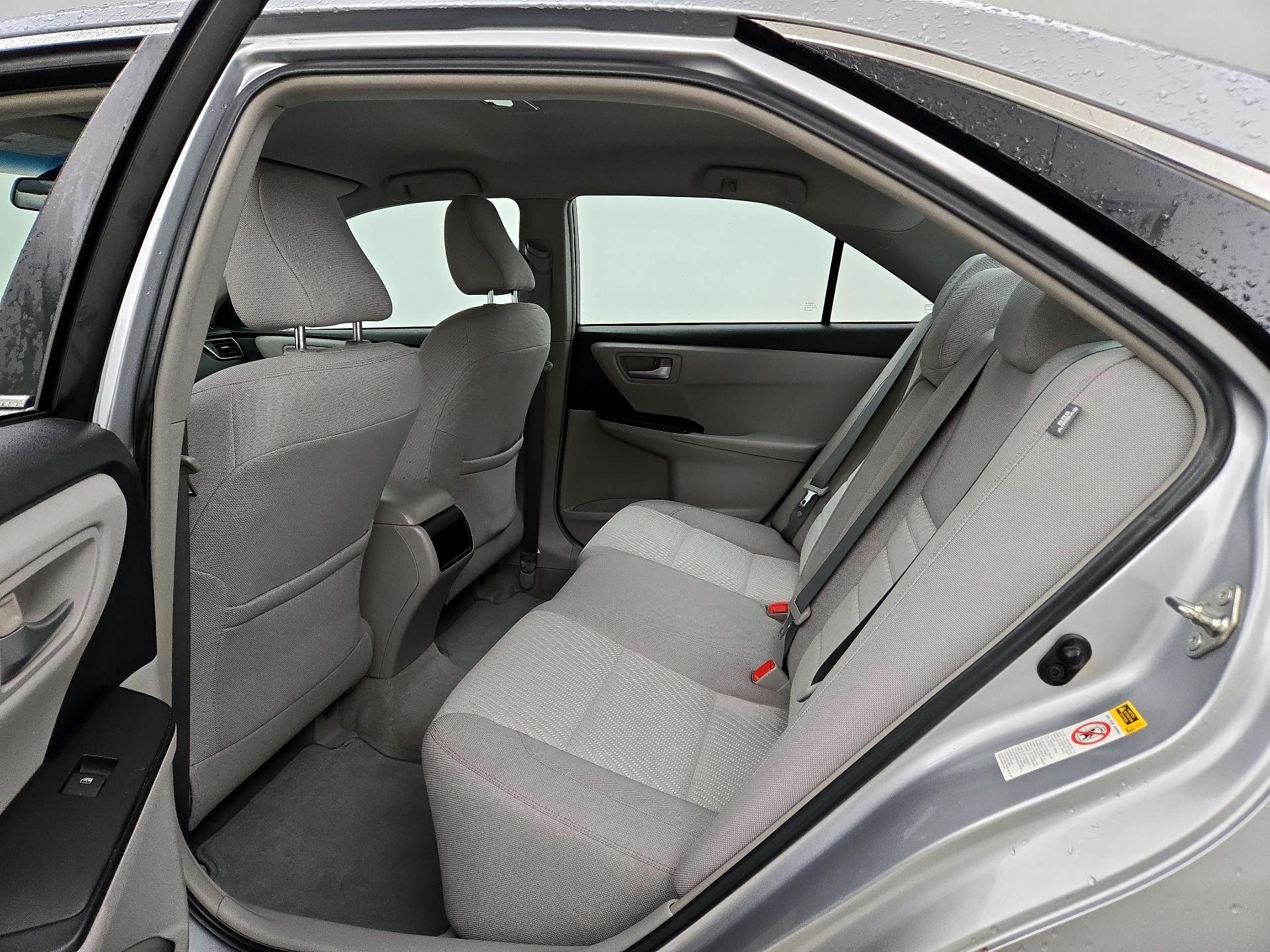 Thumbnail: 2015 Toyota Camry - 19